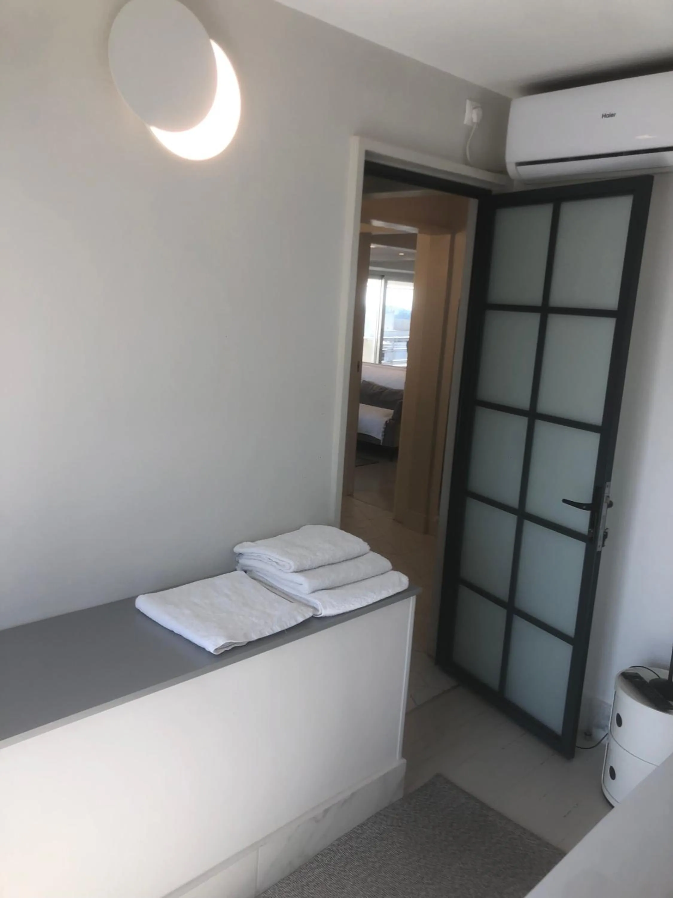 Bed in kolonaki Penthouse panoramic Acropolis view