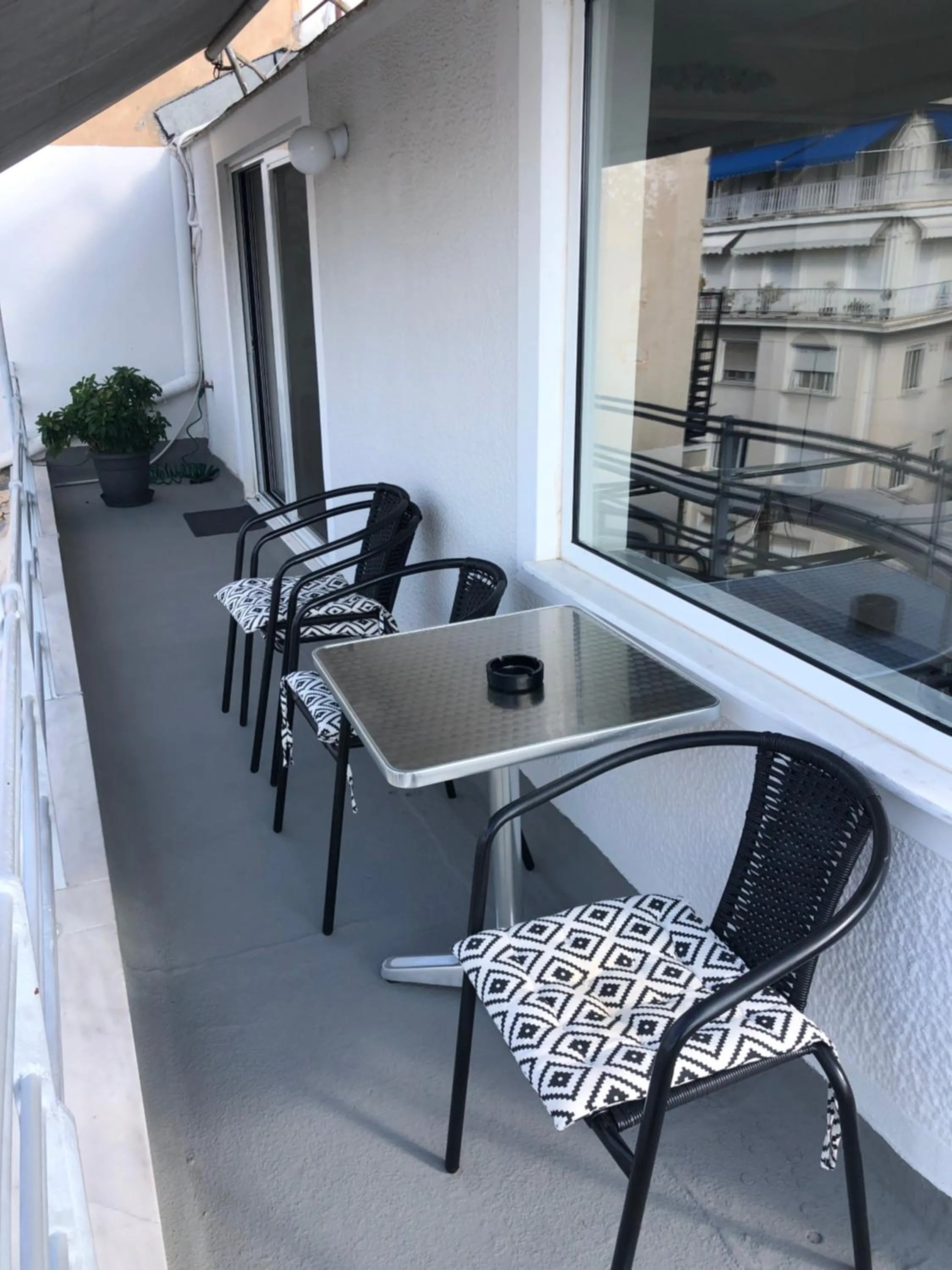 Day in kolonaki Penthouse panoramic Acropolis view