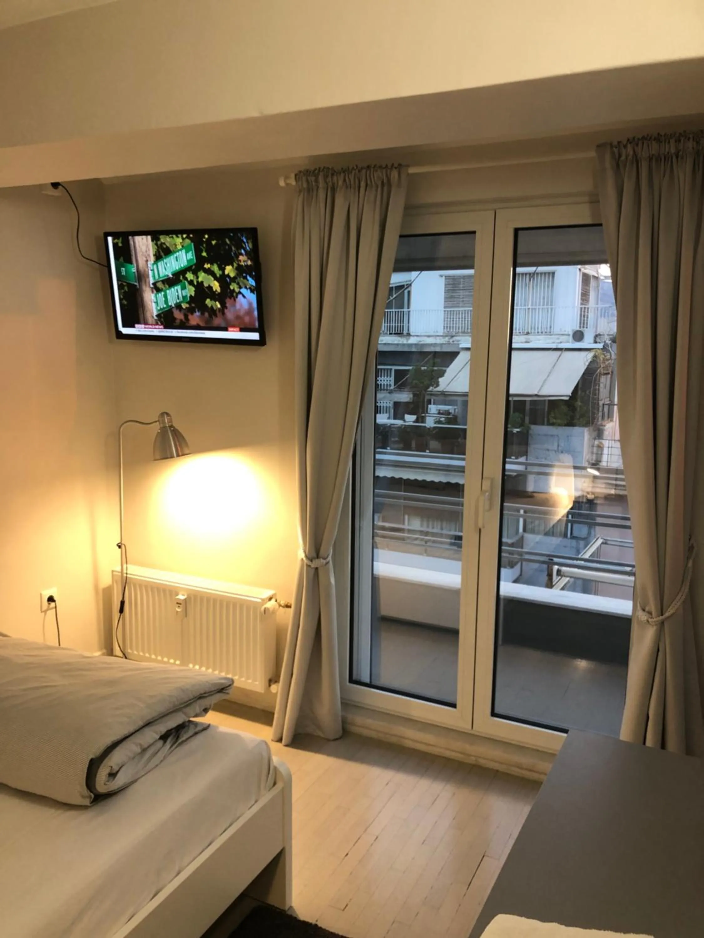 Bed in kolonaki Penthouse panoramic Acropolis view