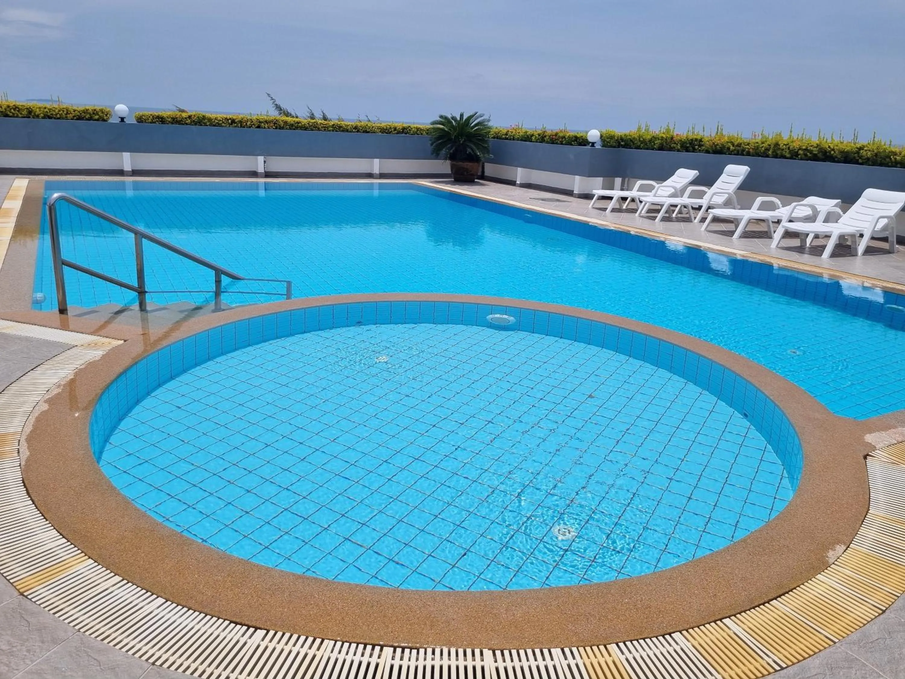 Avatara A condominium B61 with sea view