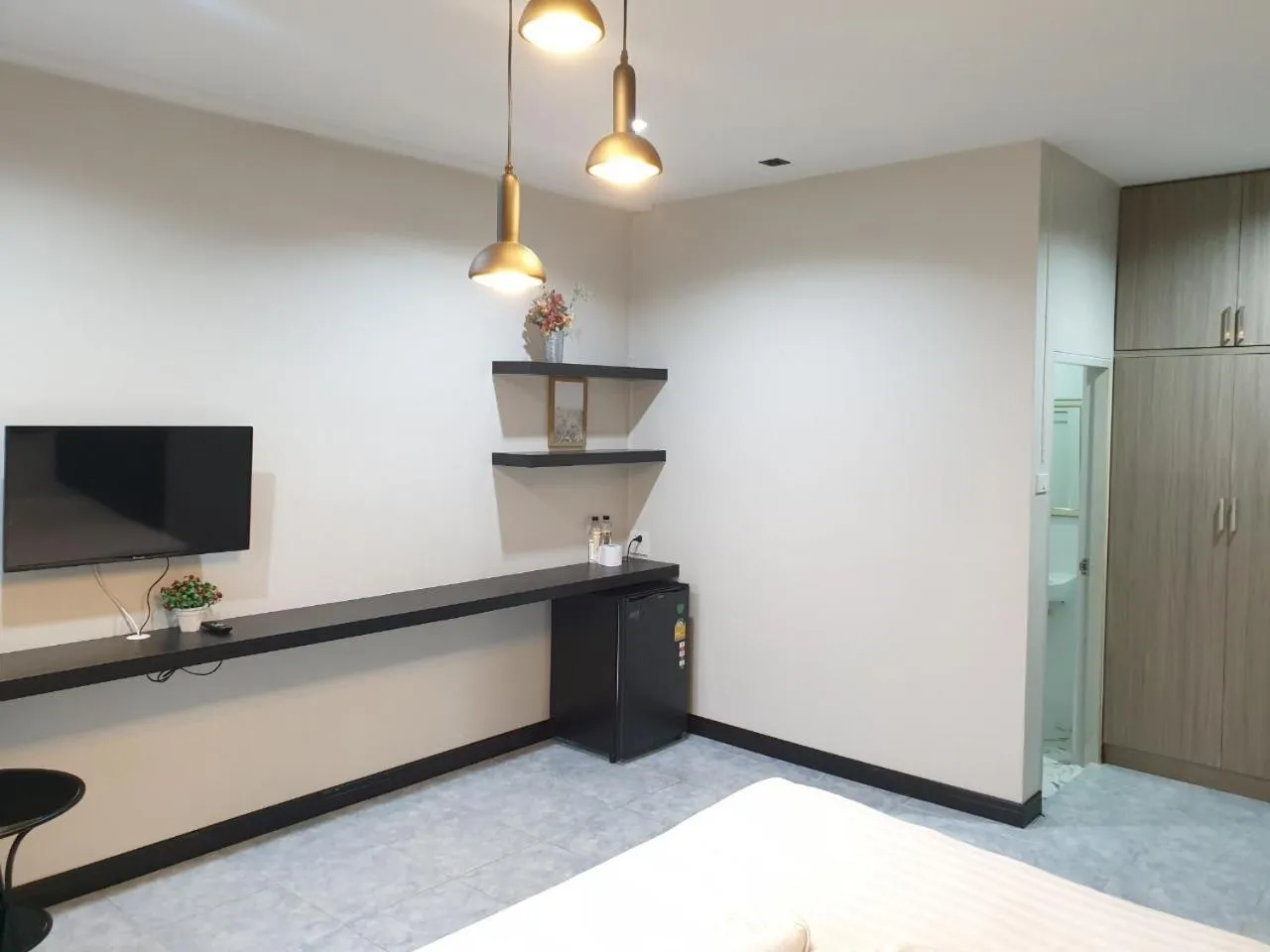 บันดารี่ ริชชี่ (Bhundaree Richy)