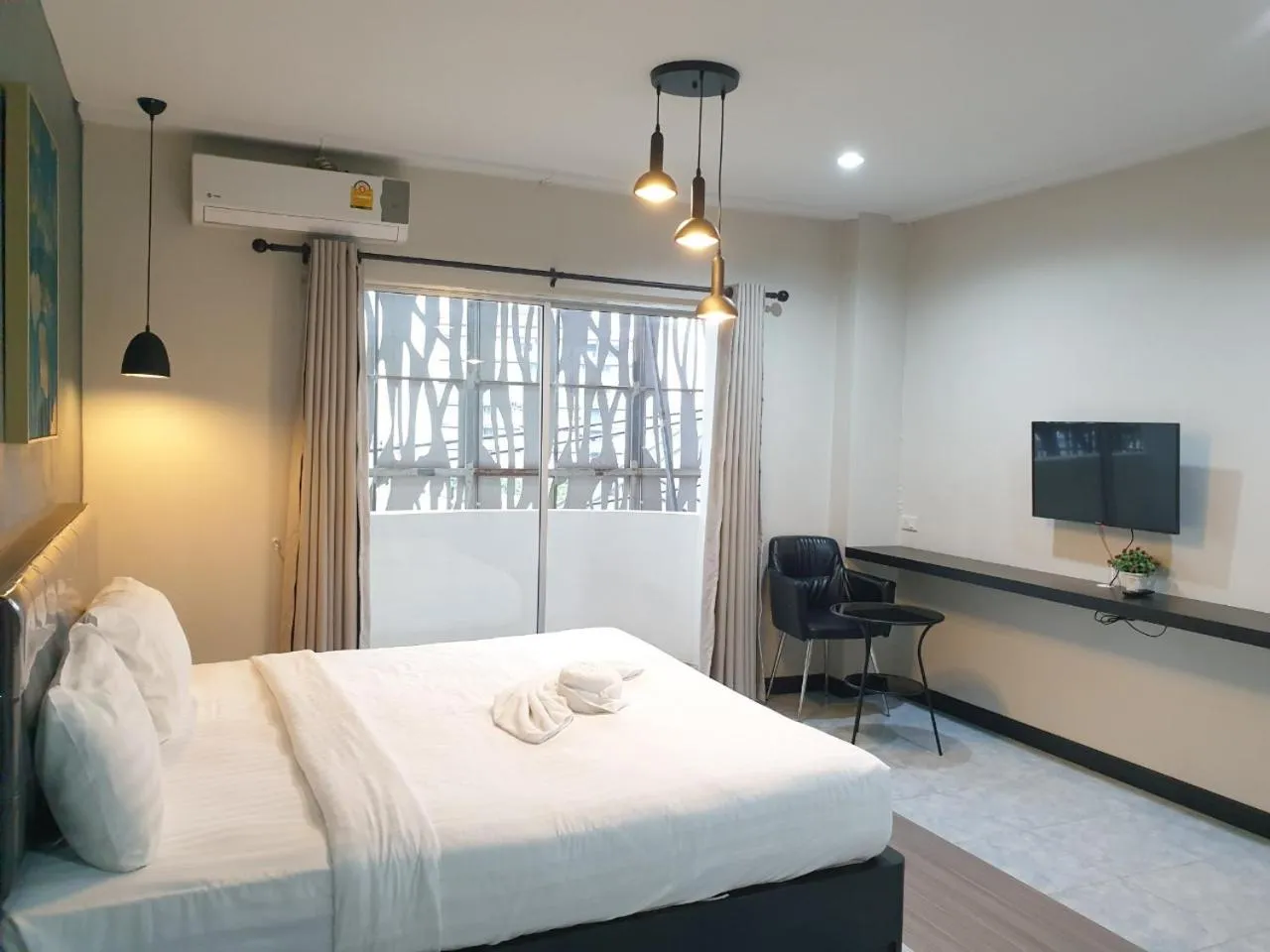 Bed in บันดารี่ ริชชี่ (Bhundaree Richy)