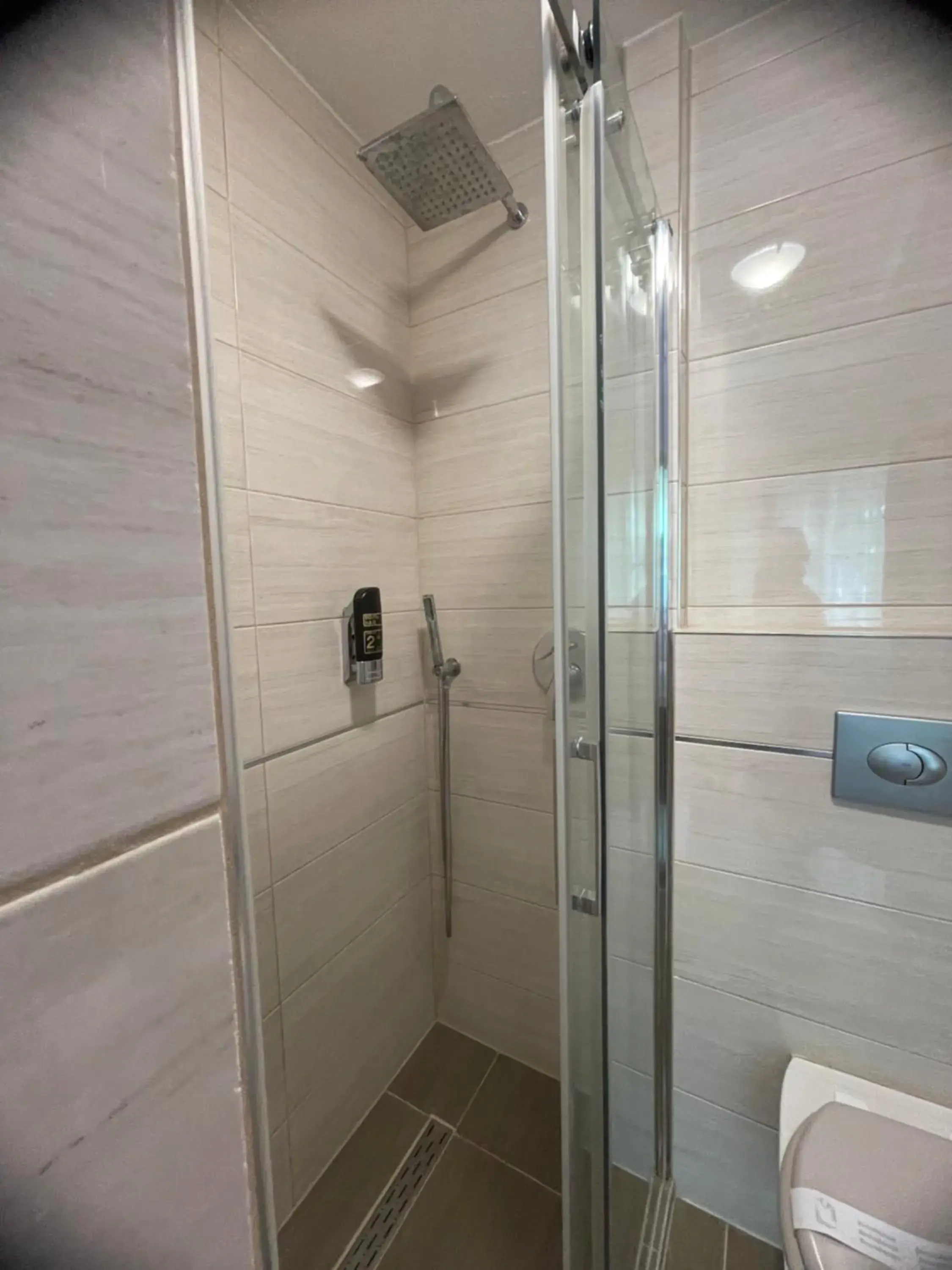 Single Room in Hotel Sonne Single Room in Hotel Sonne