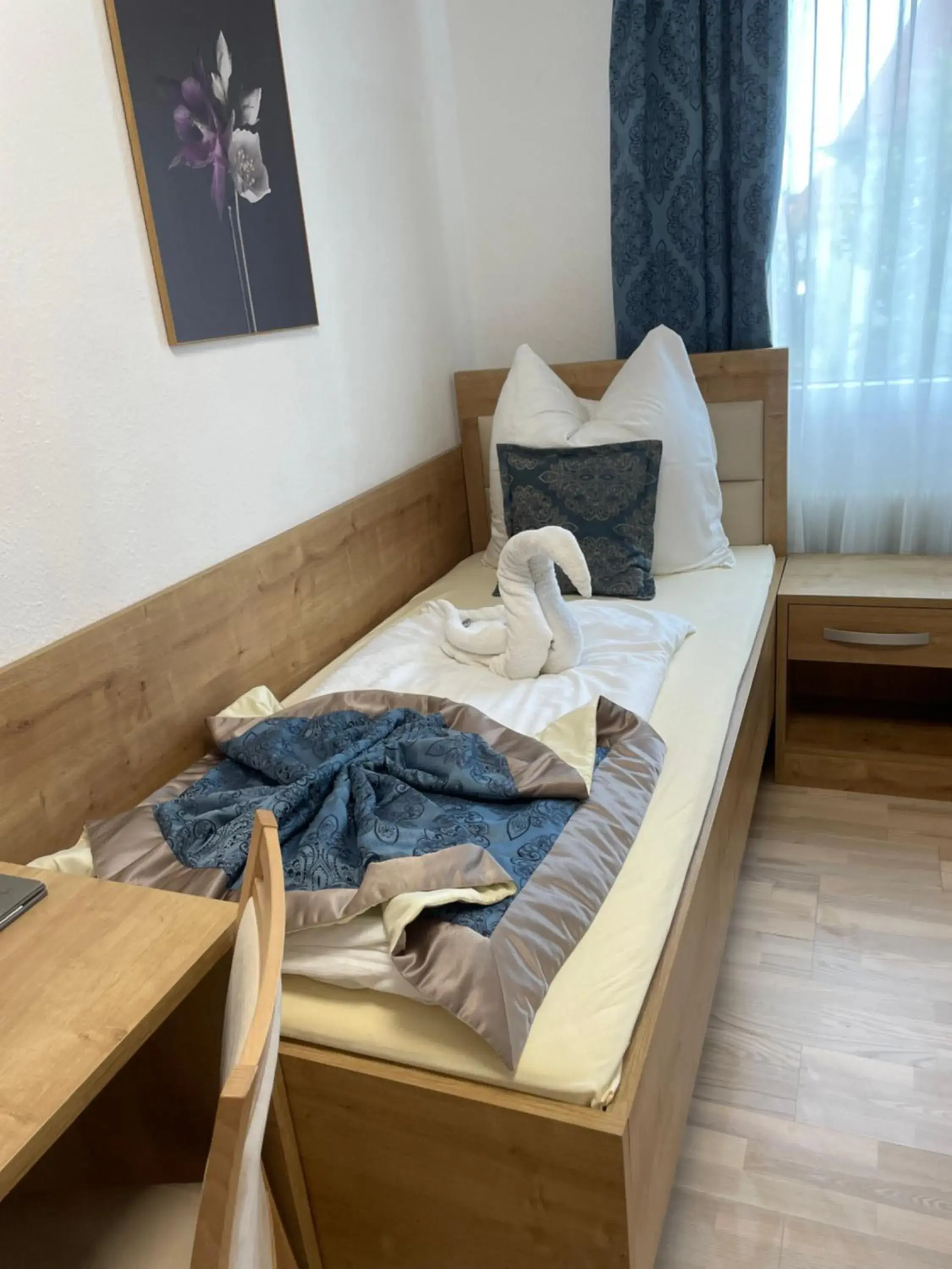 Single Room in Hotel Sonne Single Room in Hotel Sonne