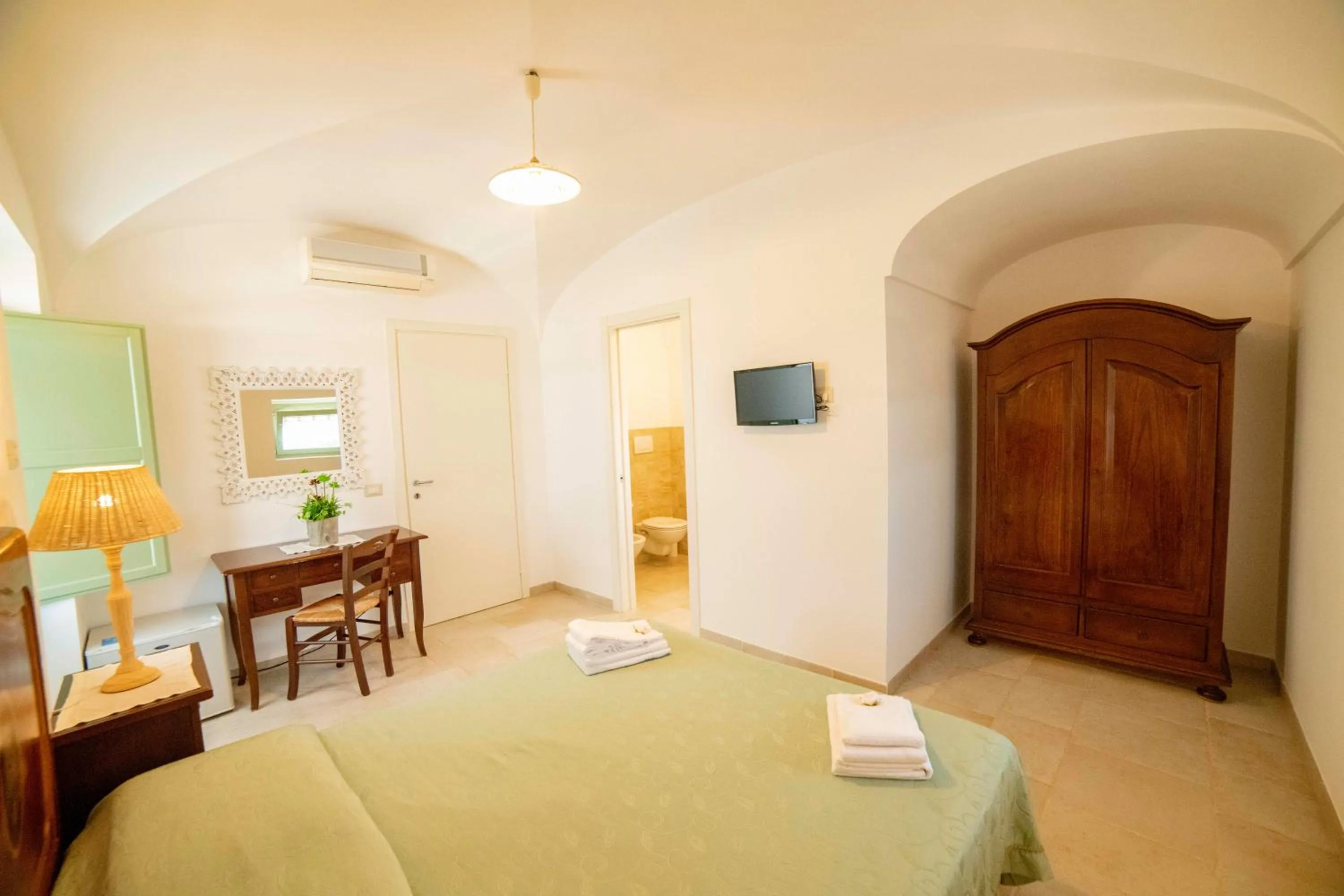 Bed in Coppola di Seta