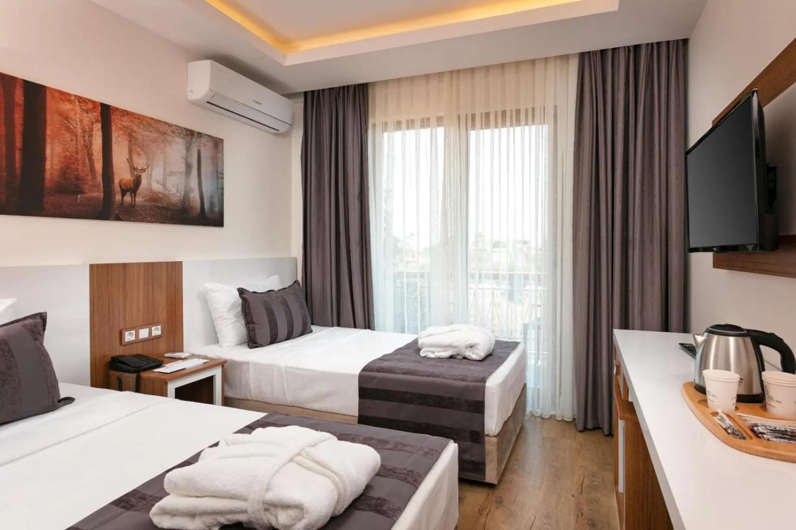 Bed in Le Marden Hotel Spa