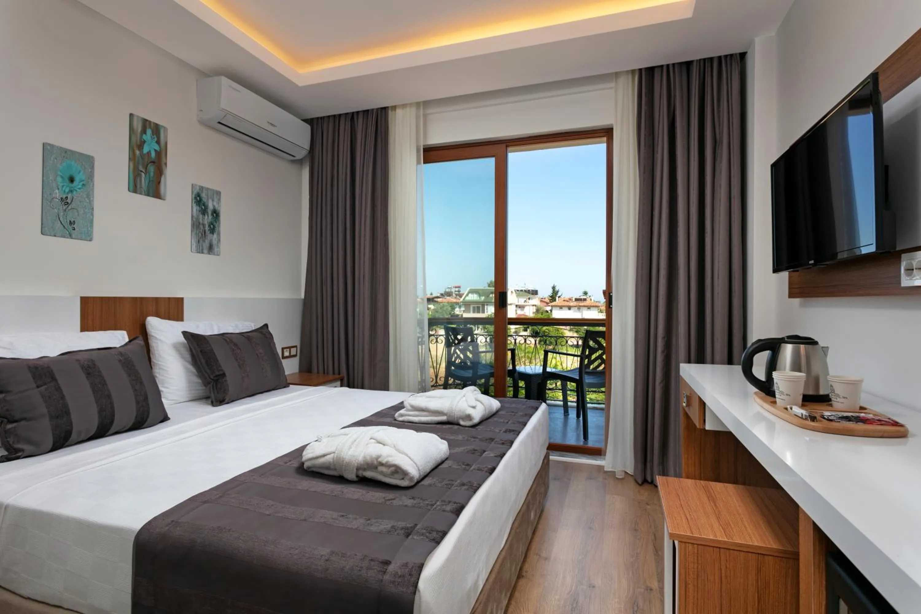 Photo of the whole room, Bed in Le Marden Hotel Spa