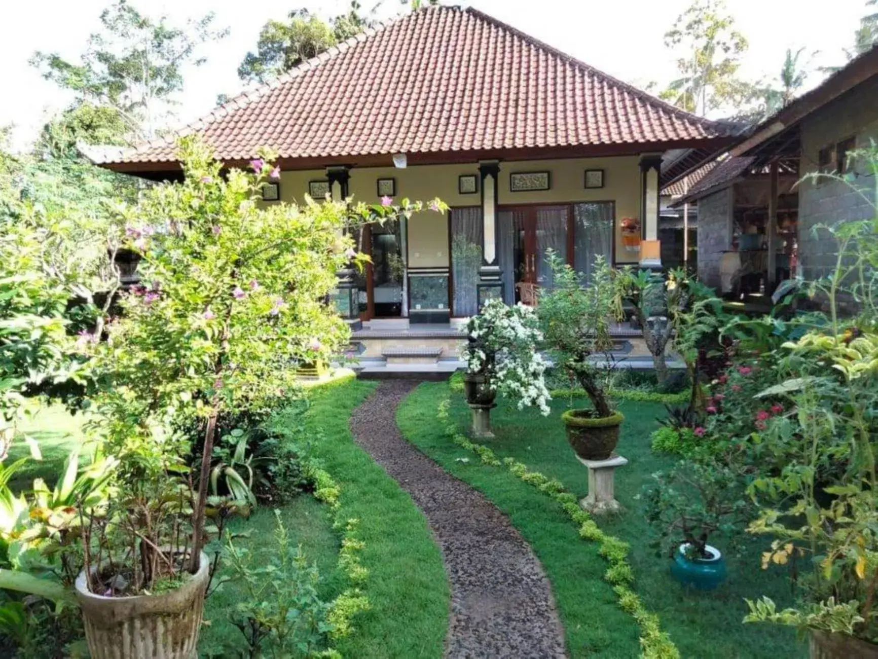 Legawa Guest House Legawa Guest House
