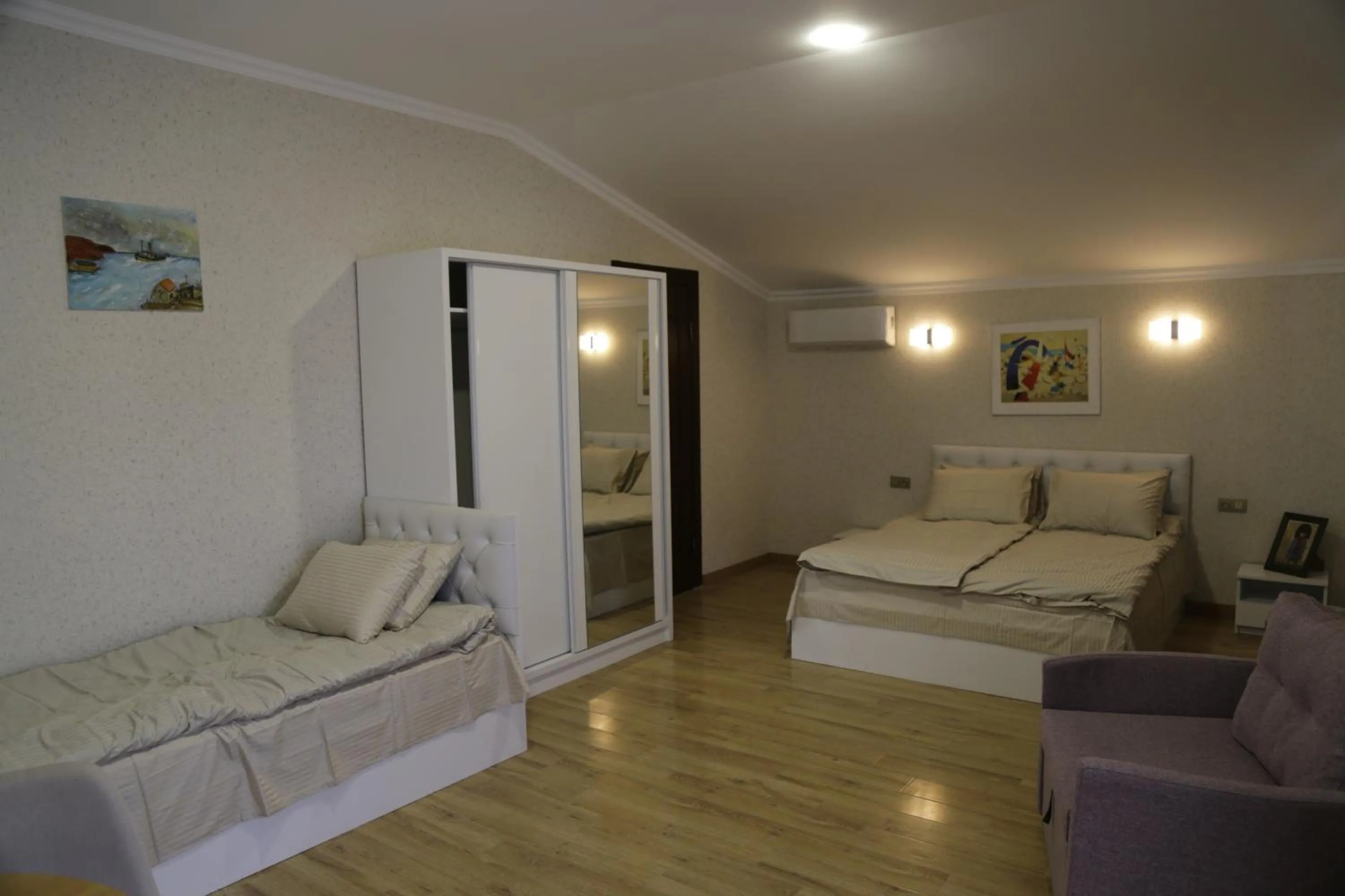 Family Room with Balcony in Hotel 12 Tve