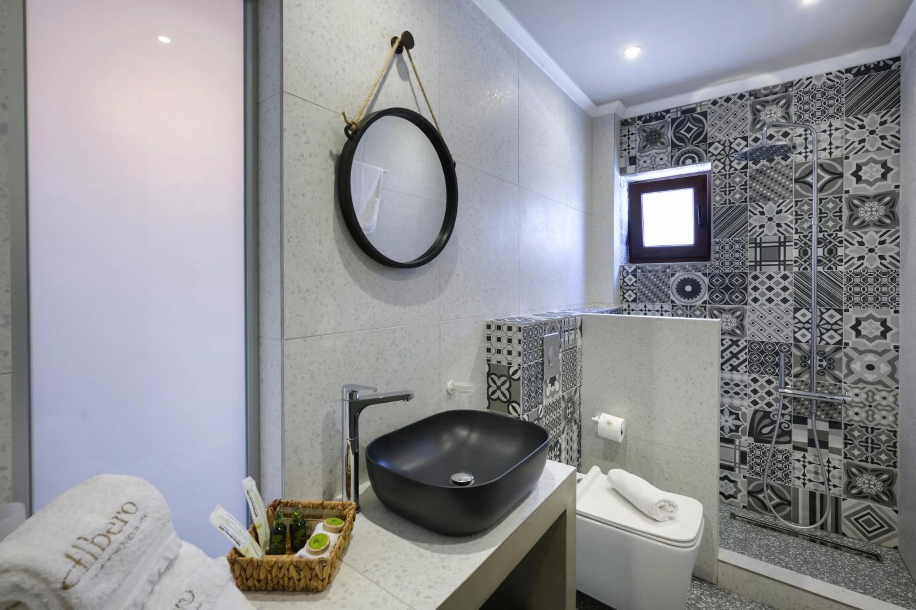 Bathroom in Álbero Hotel