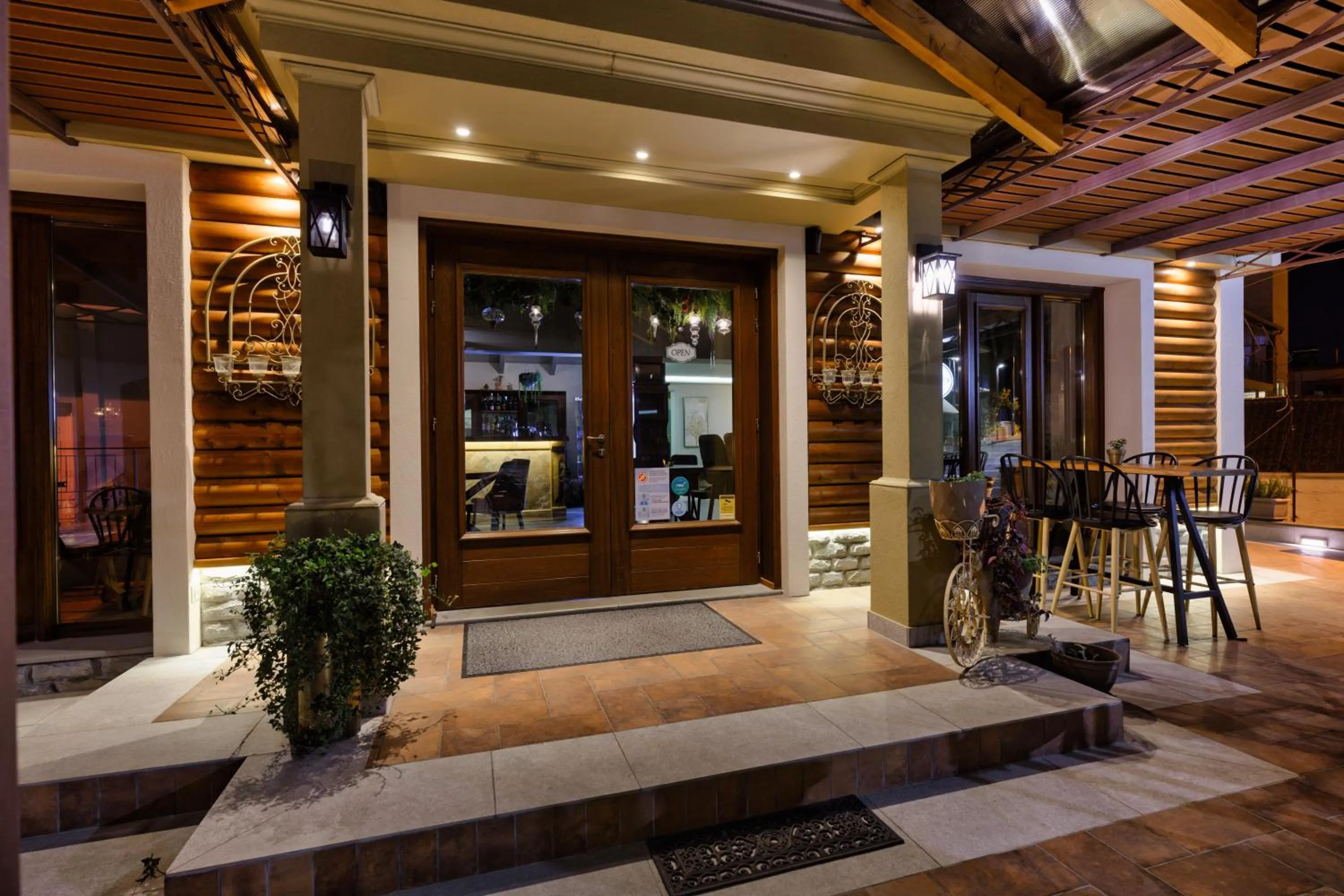 Facade/entrance in Álbero Hotel