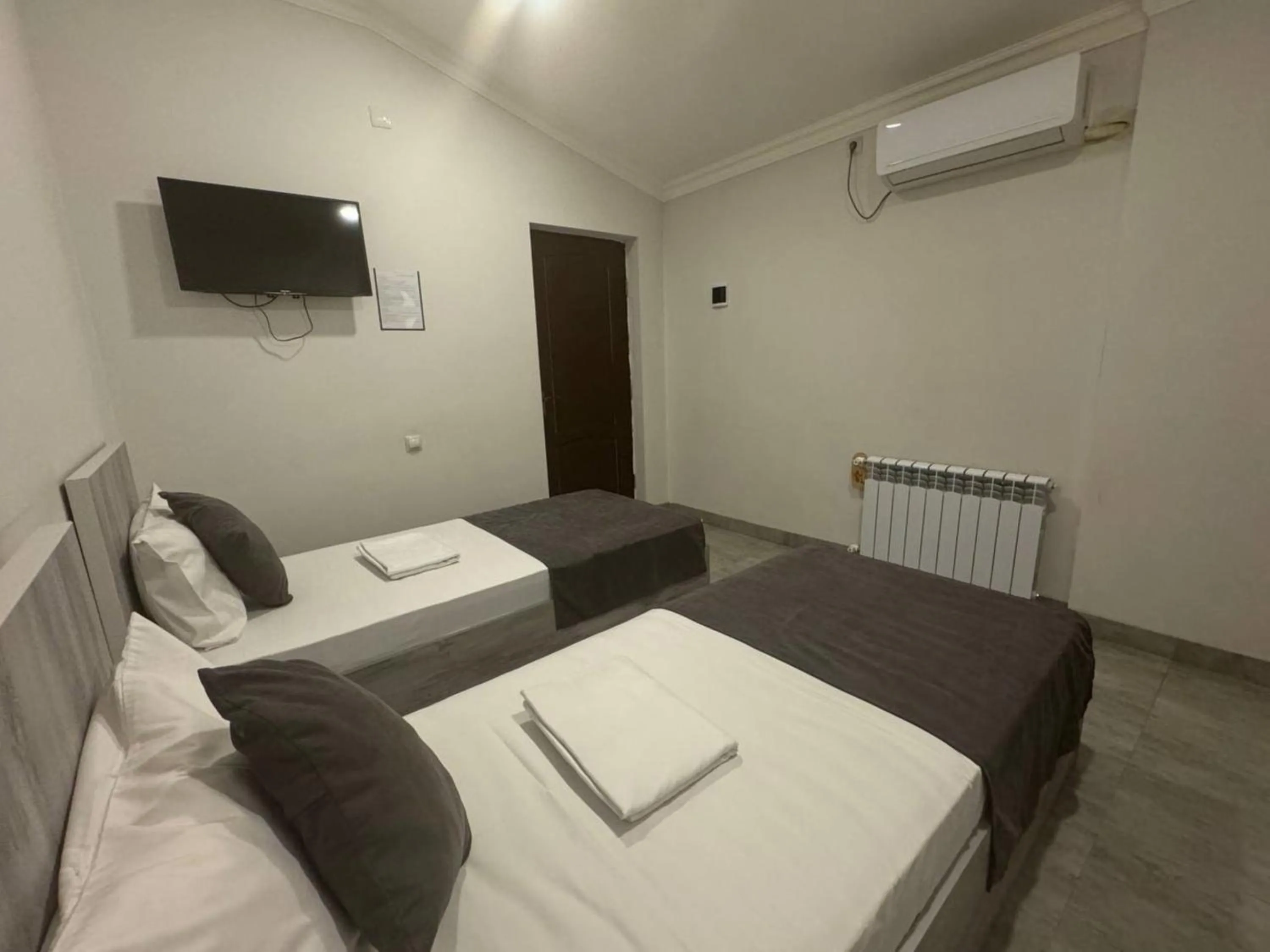 TV and multimedia, Bed in Menua by Horizon Hotels, Yerevan