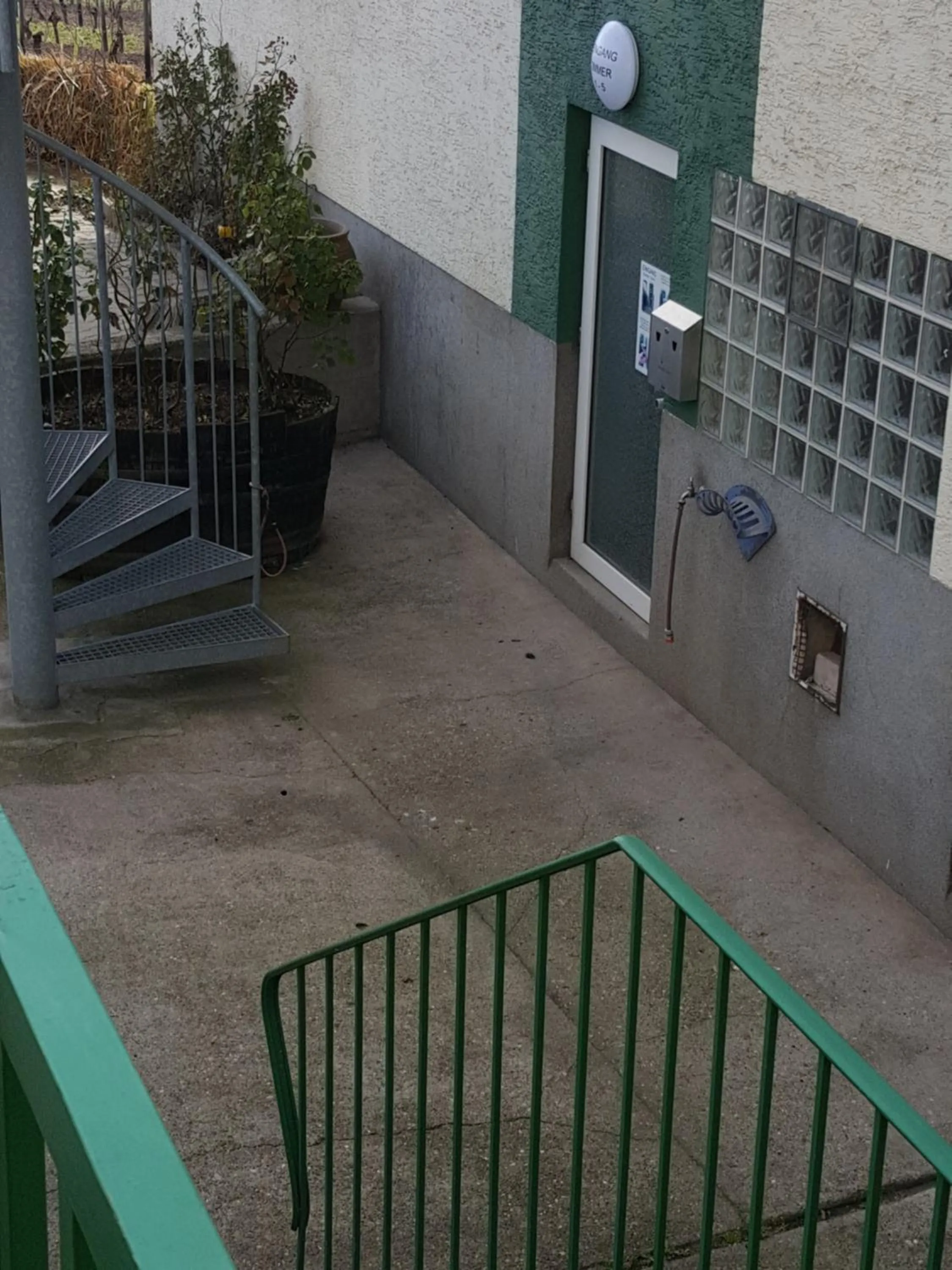 Facade/entrance in RUTHMANN-Rheinblick GARNI