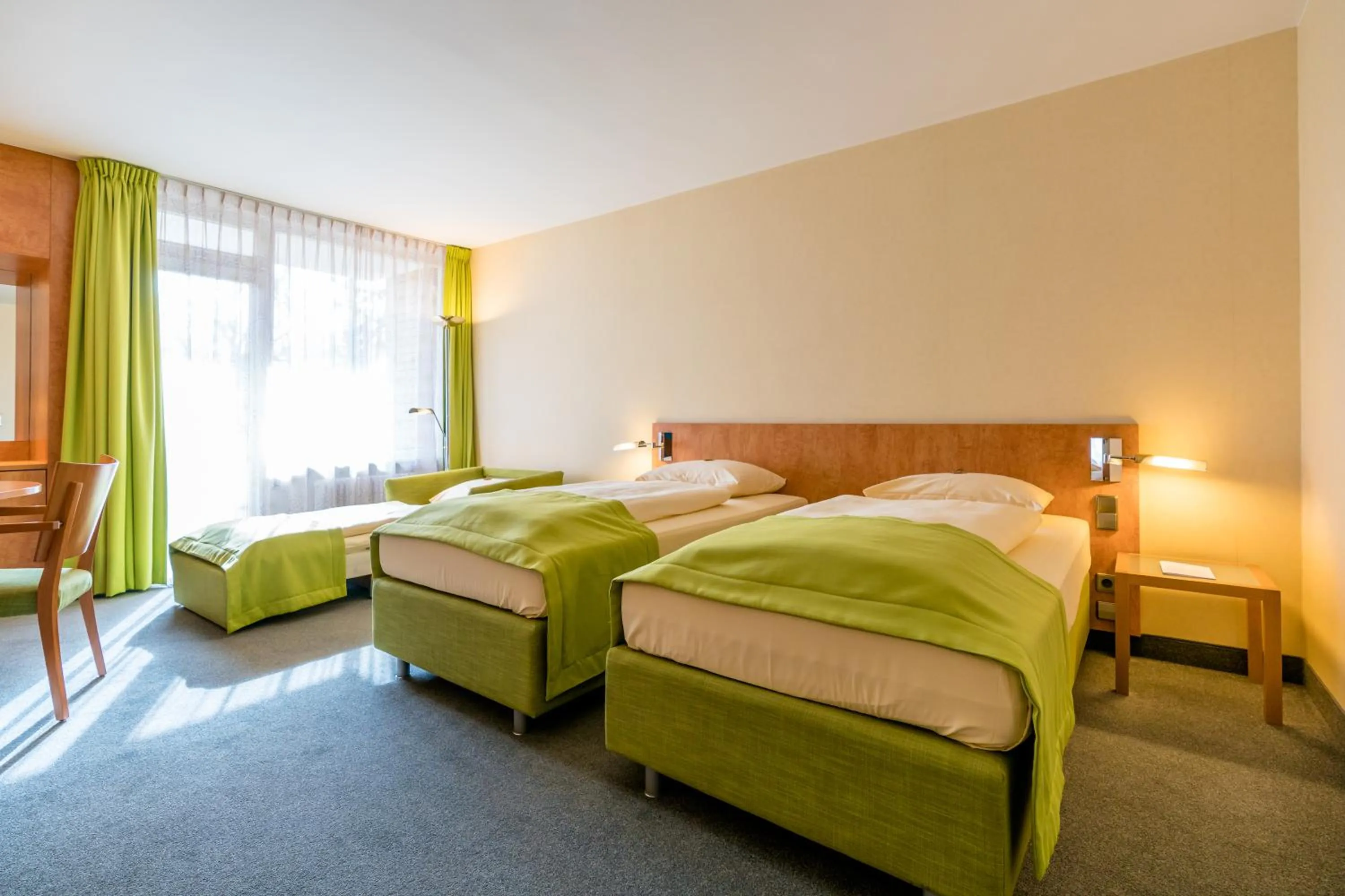 Photo of the whole room, Bed in Schlosspark Hotel