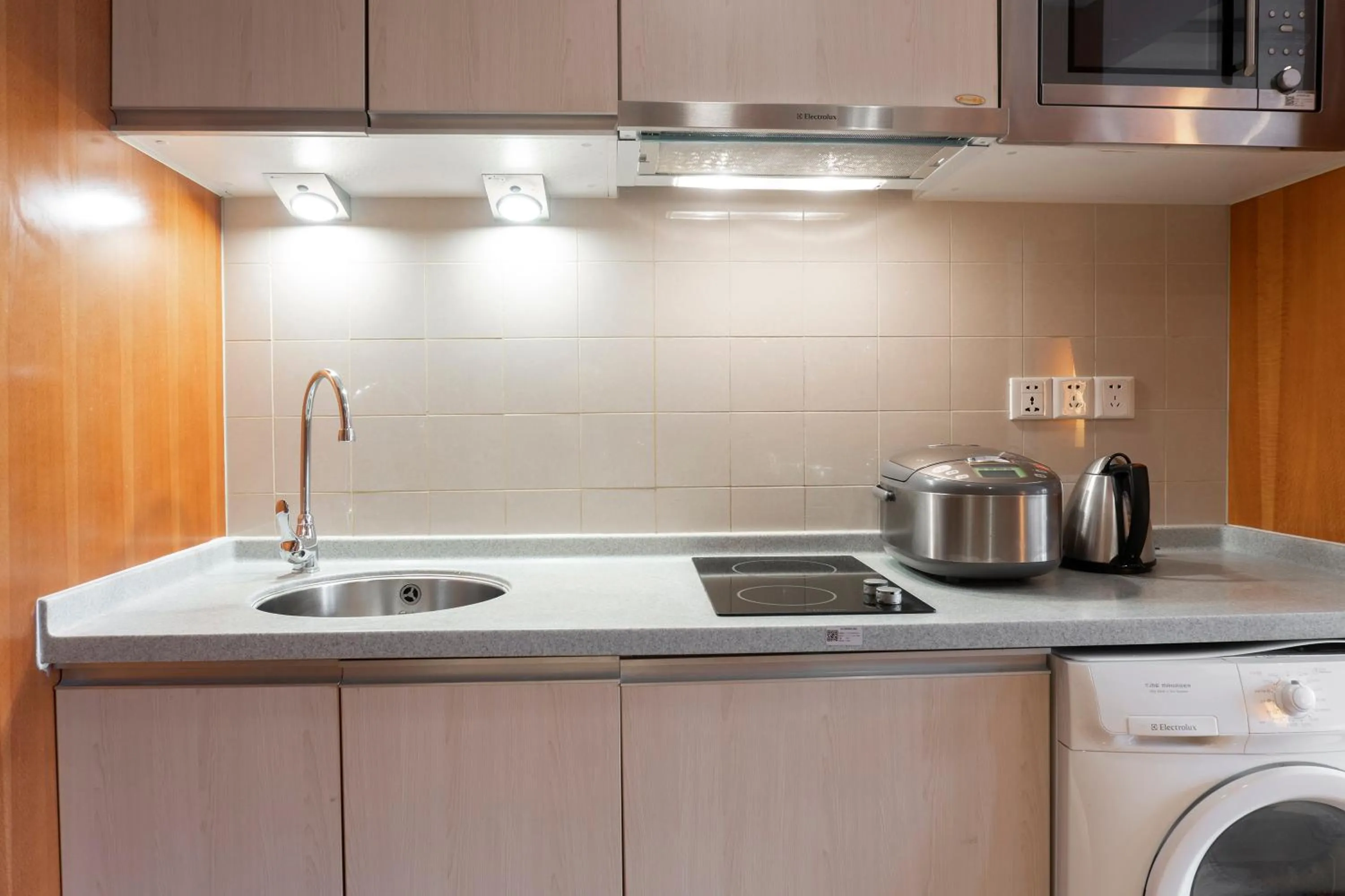 Holiday Inn Hangzhou CBD by IHG