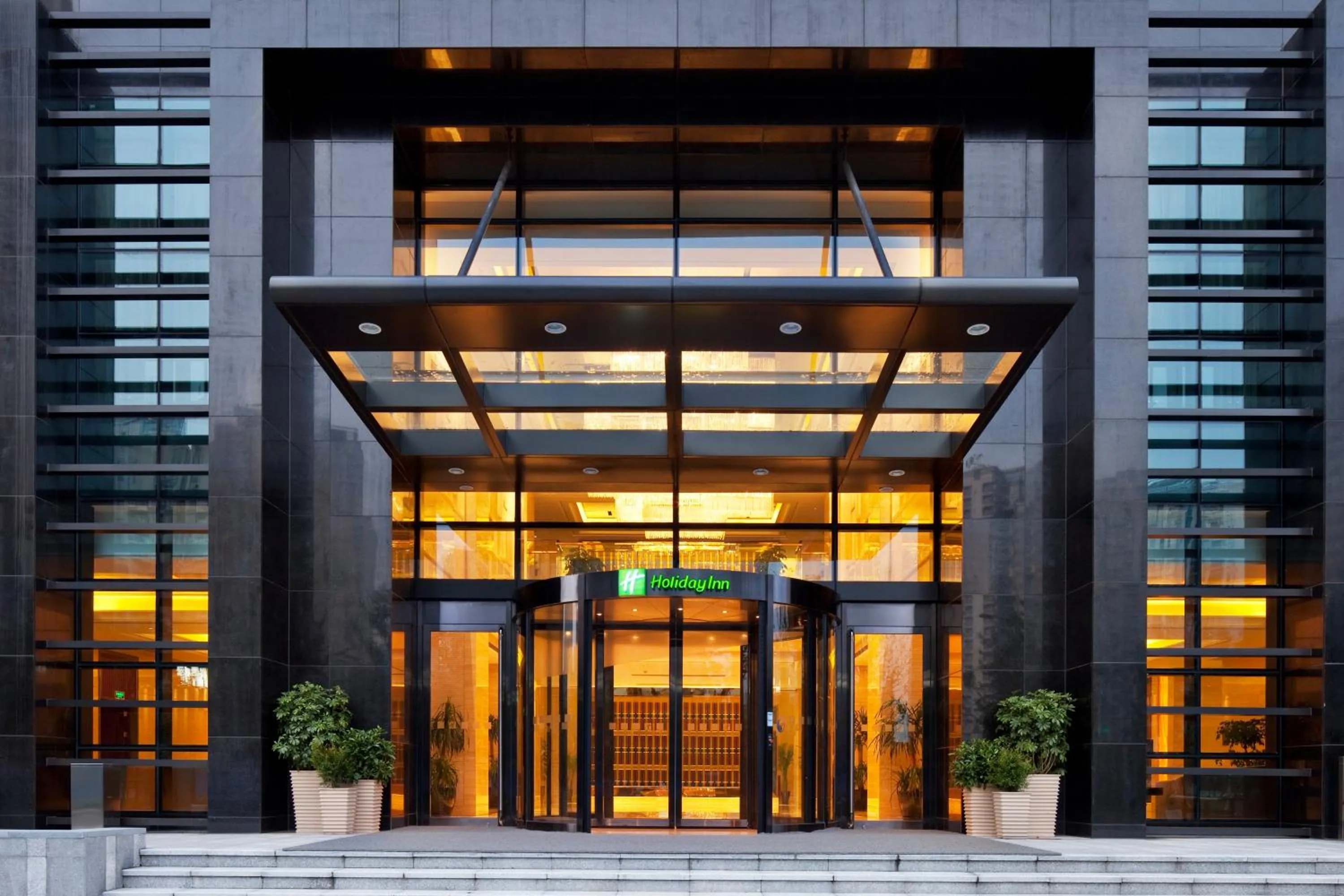 Property building in Holiday Inn Hangzhou CBD by IHG