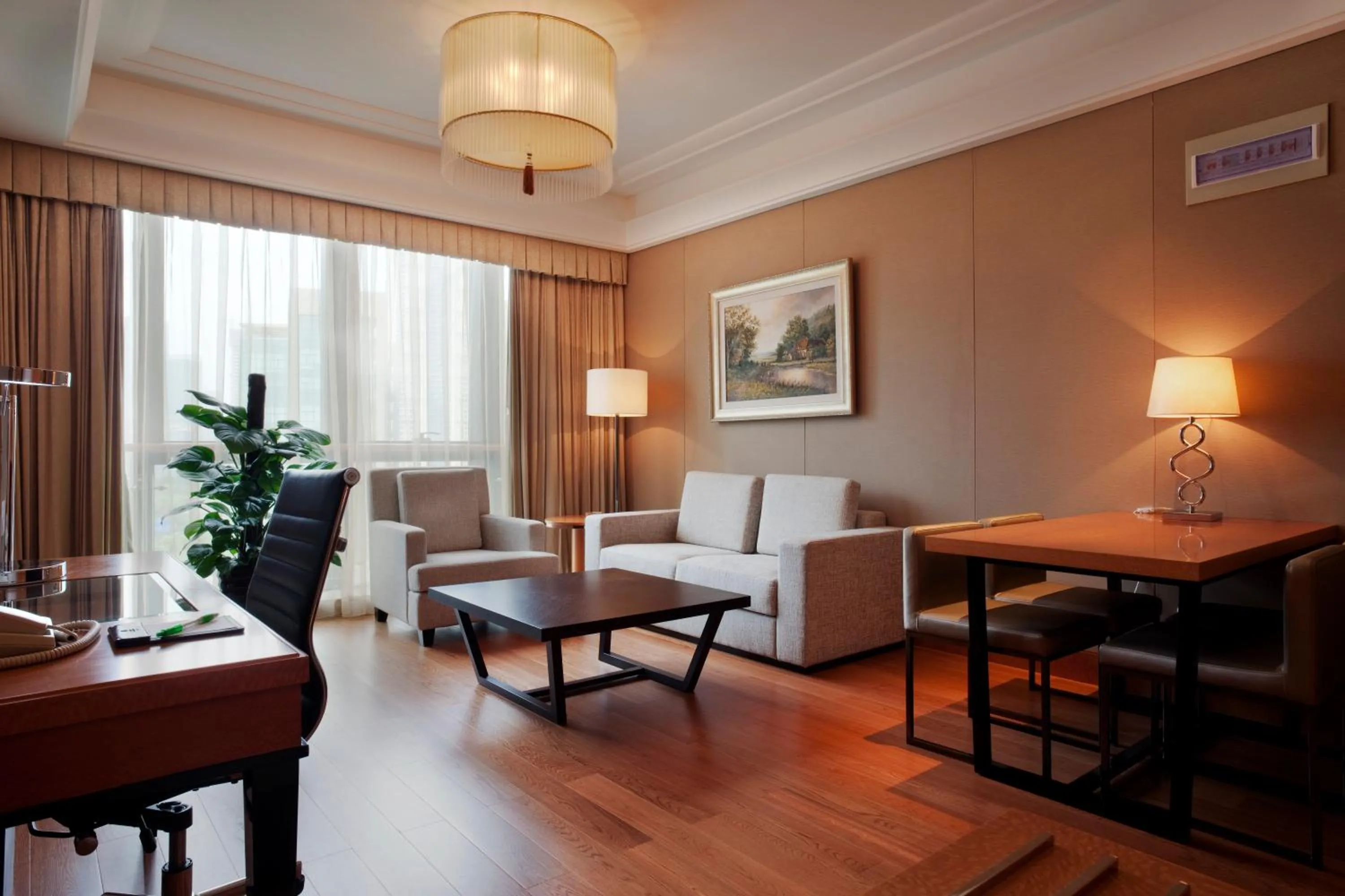 Bedroom in Holiday Inn Hangzhou CBD by IHG