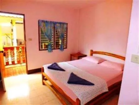 Bed in Tamarind Guesthouse