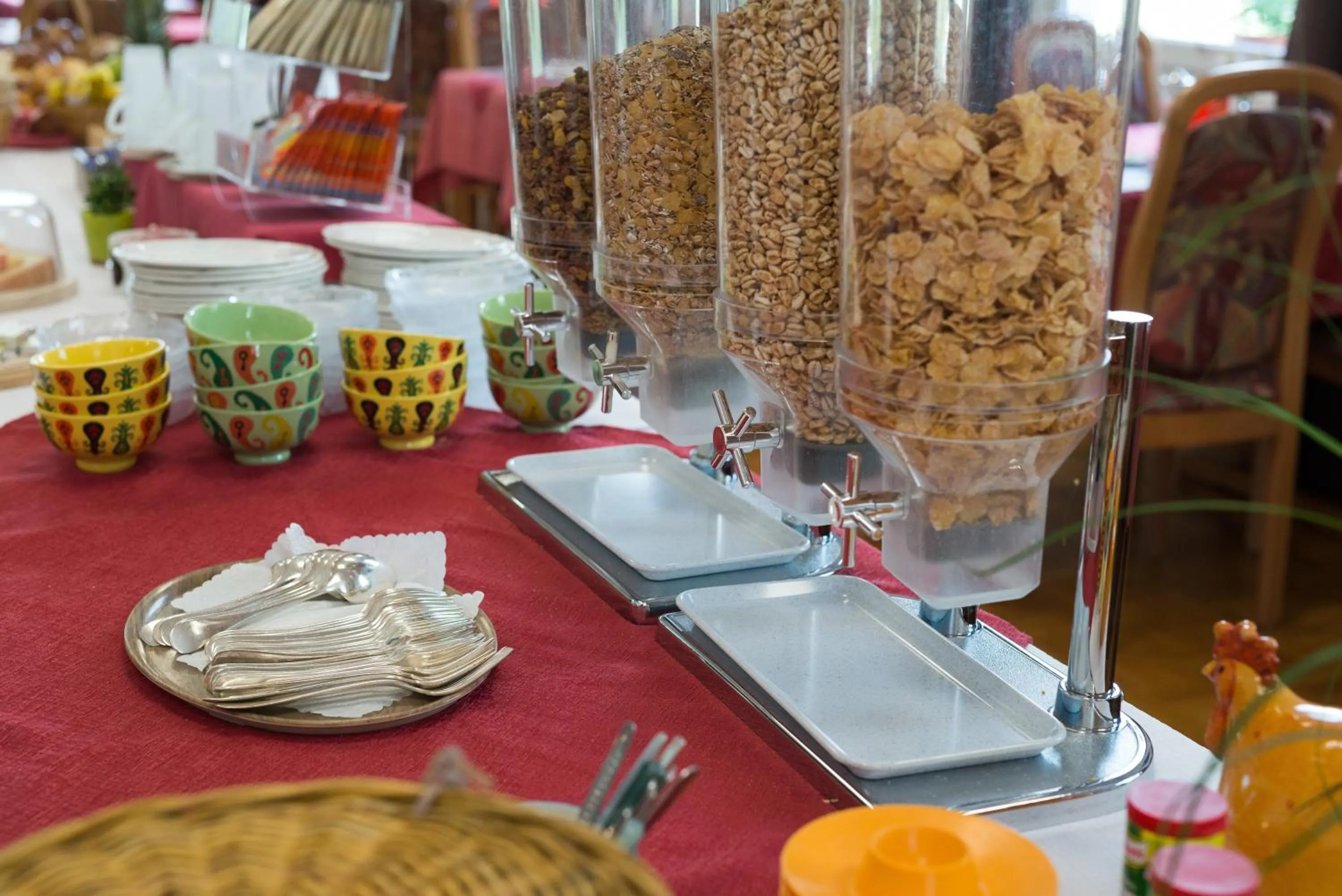 Restaurant/places to eat in Hotel Bel-Air Eden