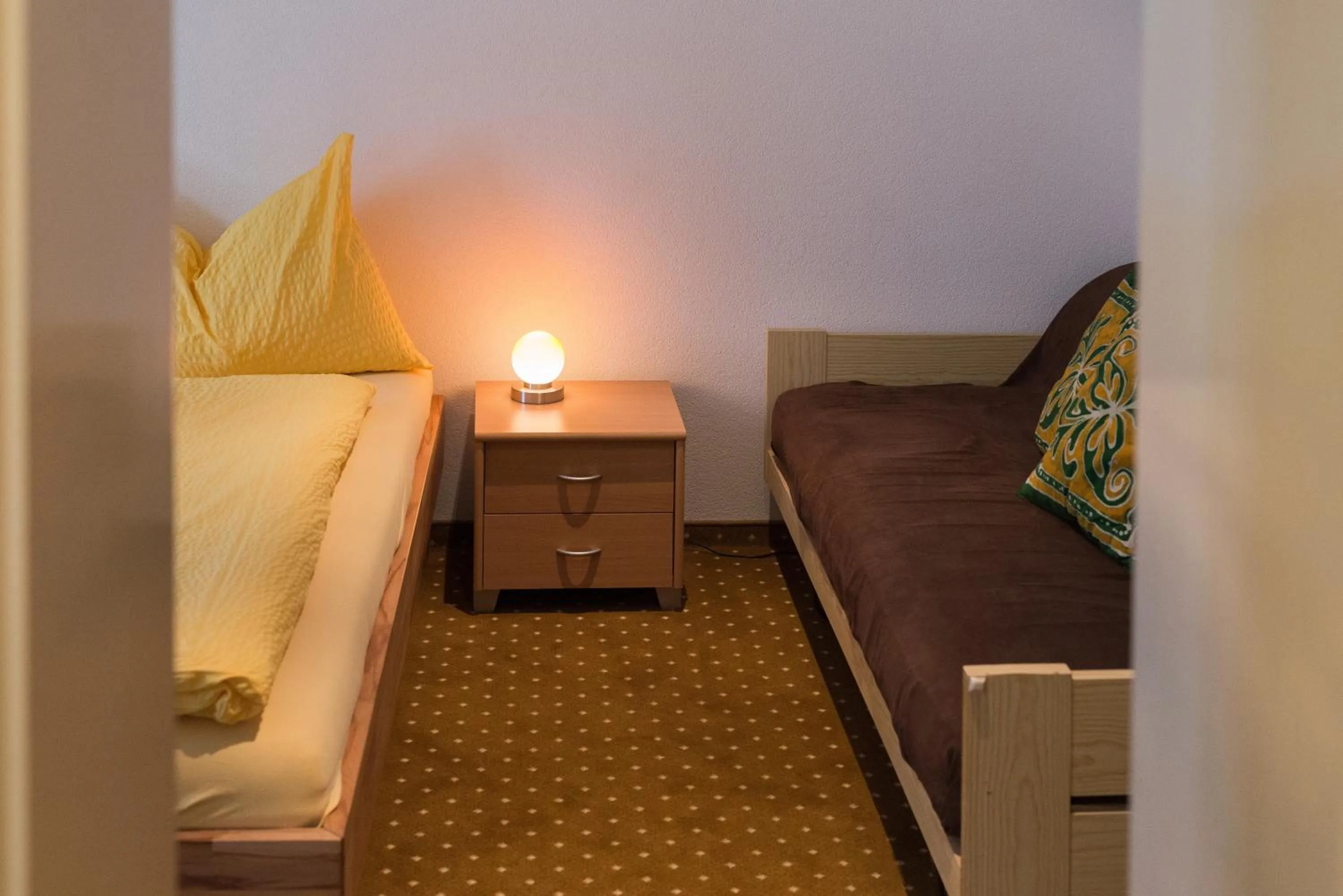 Decorative detail, Bed in Hotel Bel-Air Eden