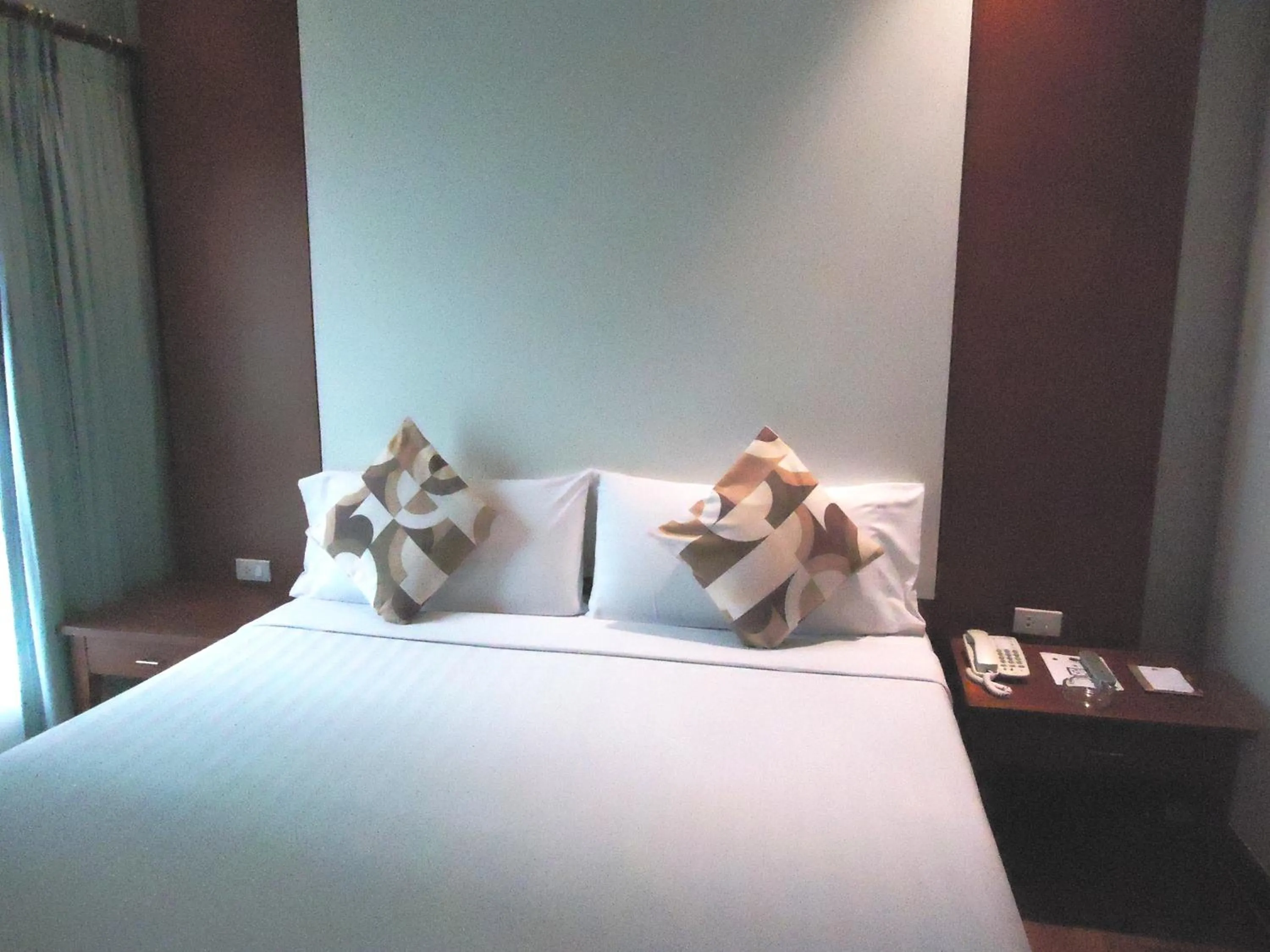 Bedroom, Bed in Calypzo Bangkok