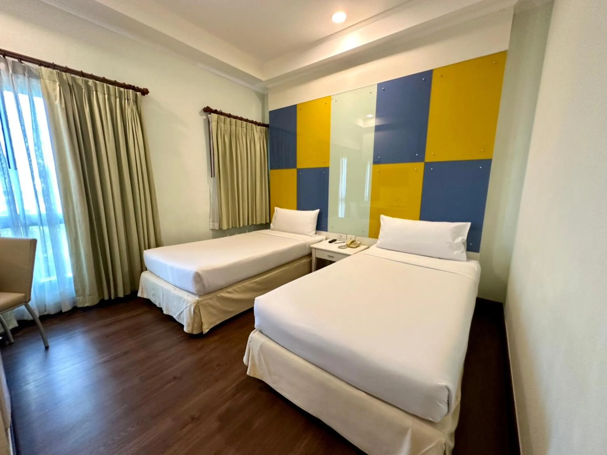 Bedroom, Bed in Calypzo Bangkok