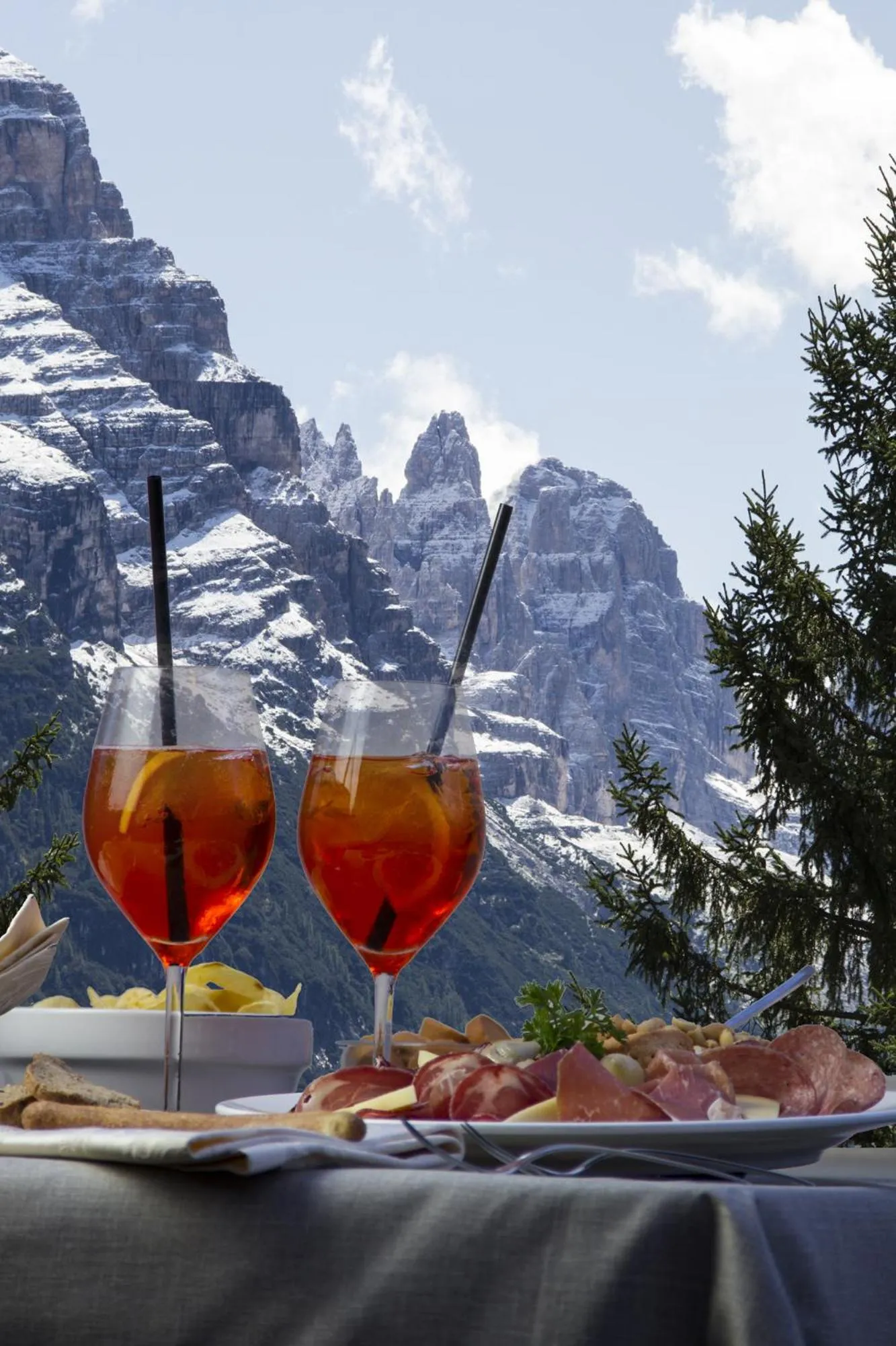 Food and drinks in Hotel Lorenzetti