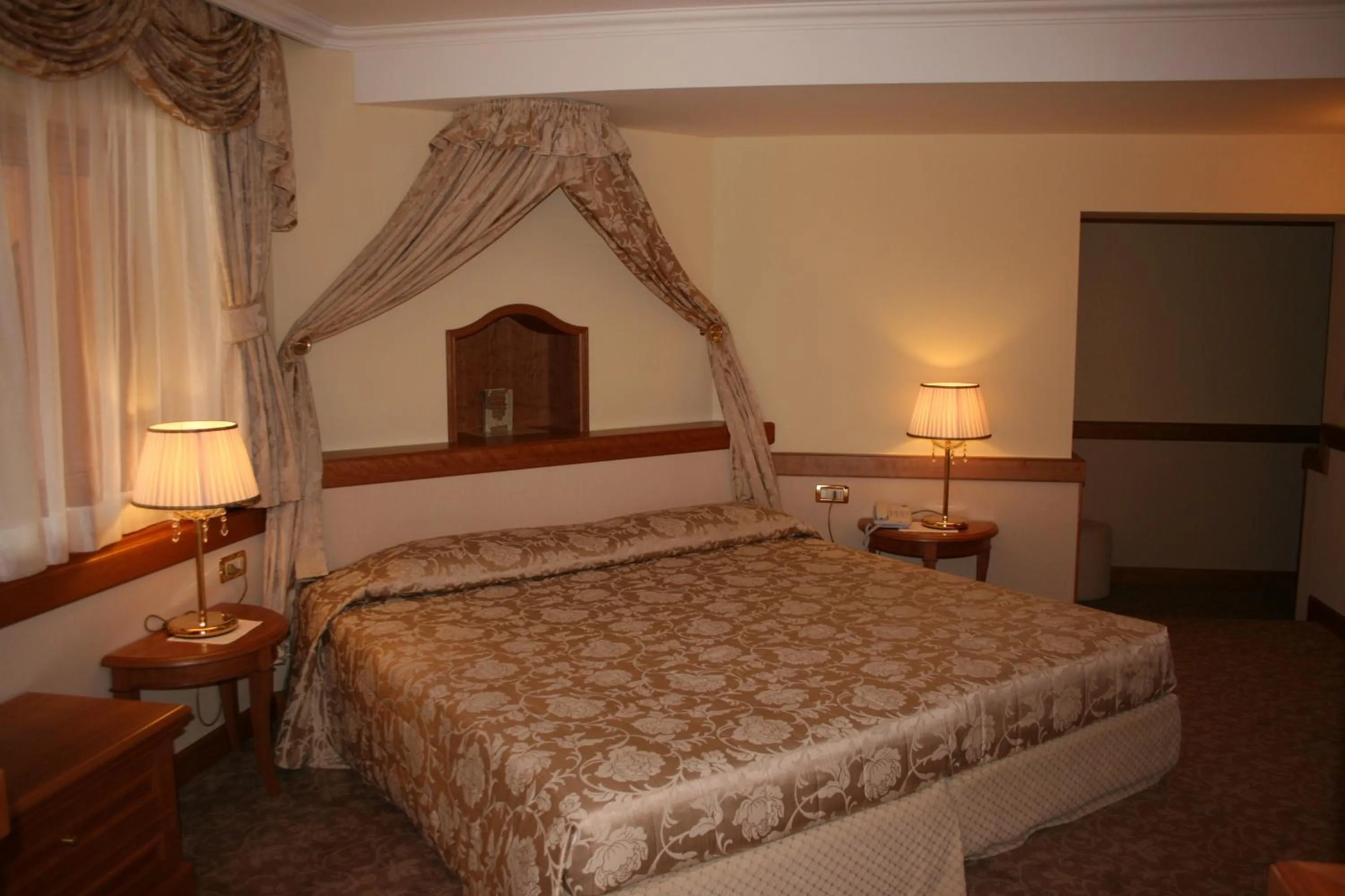 Bed in Hotel Lorenzetti