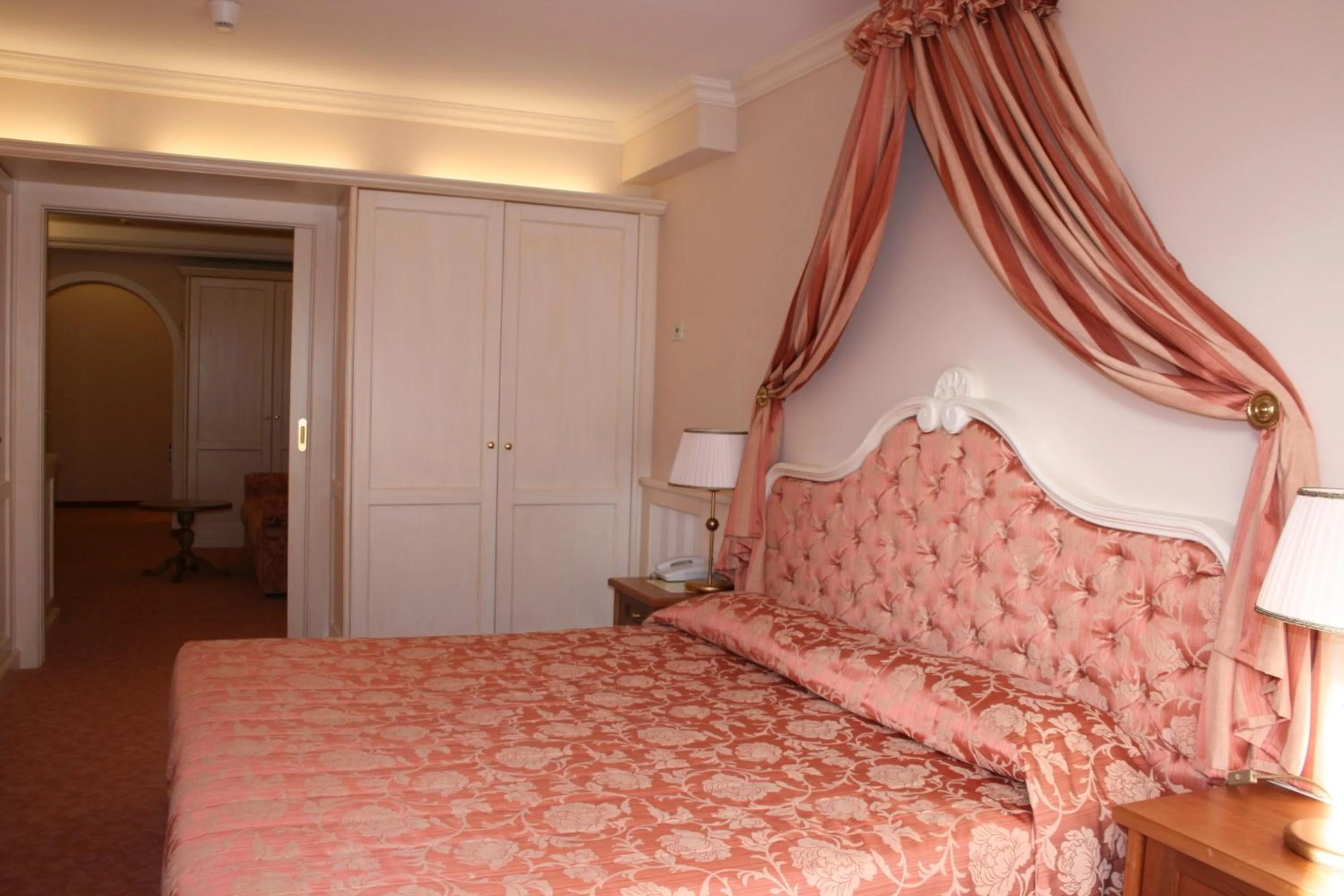 Bed in Hotel Lorenzetti