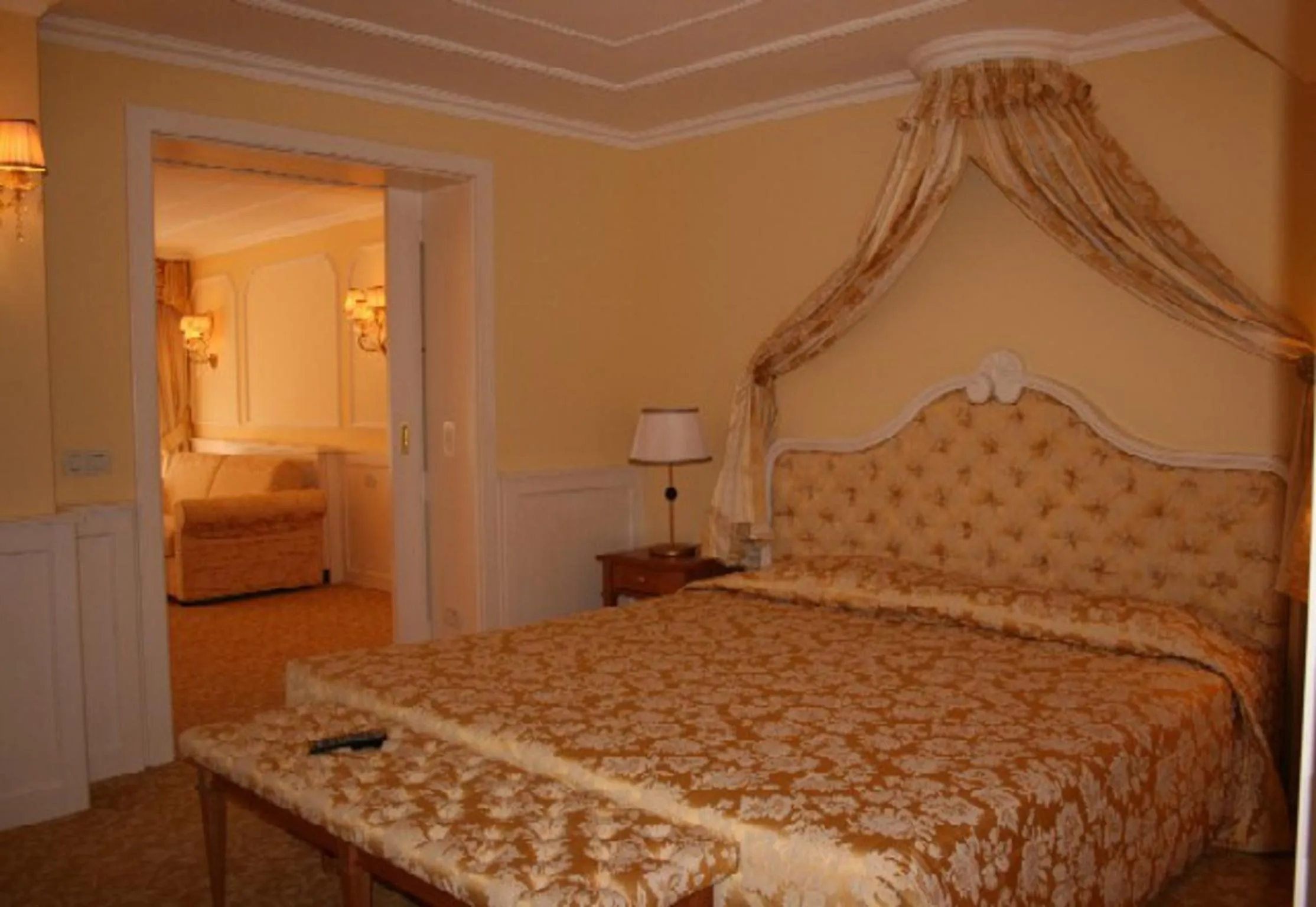 Bed in Hotel Lorenzetti