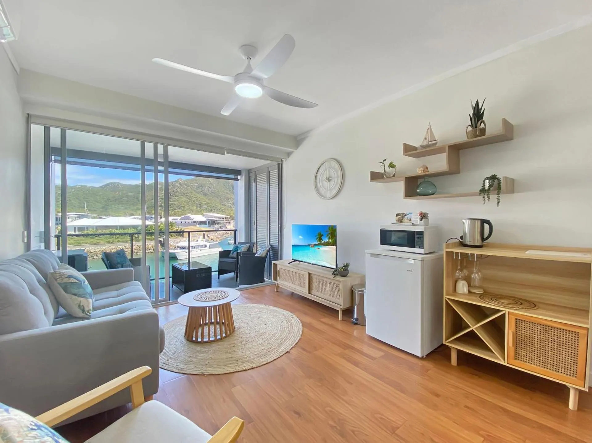 Blue on Blue Studio Room 1222