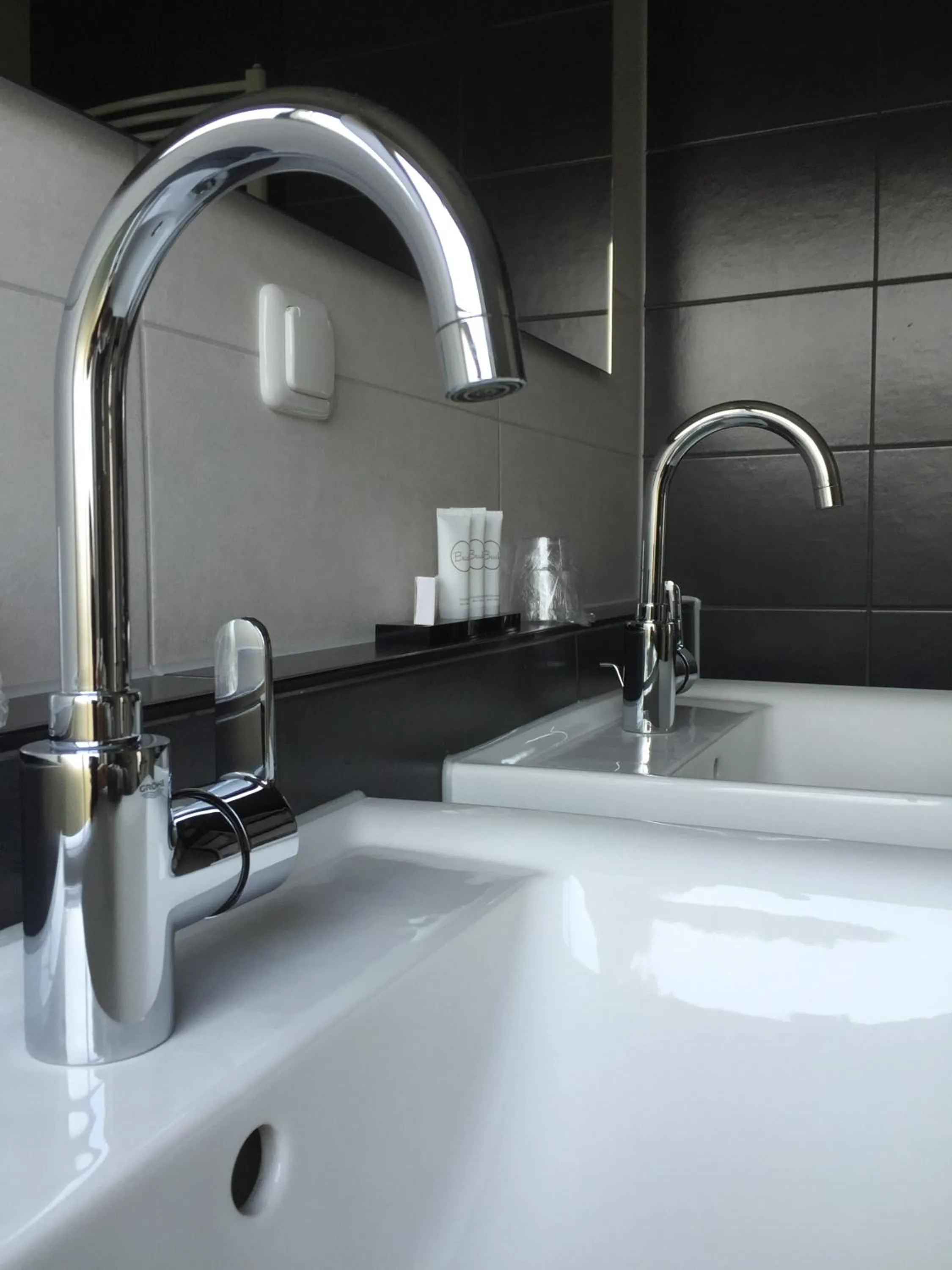 Bathroom in Herberg het Landhuis