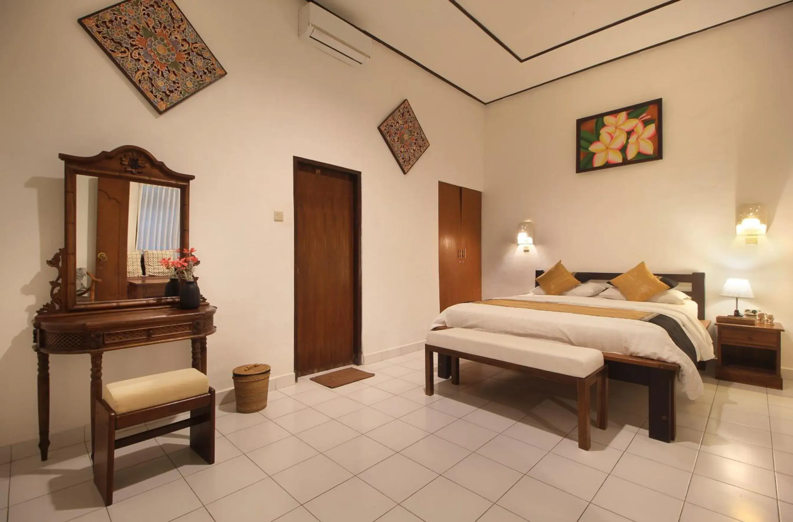 Bedroom, Bed in Hotel Jati Sanur Bedroom, Bed in Hotel Jati Sanur