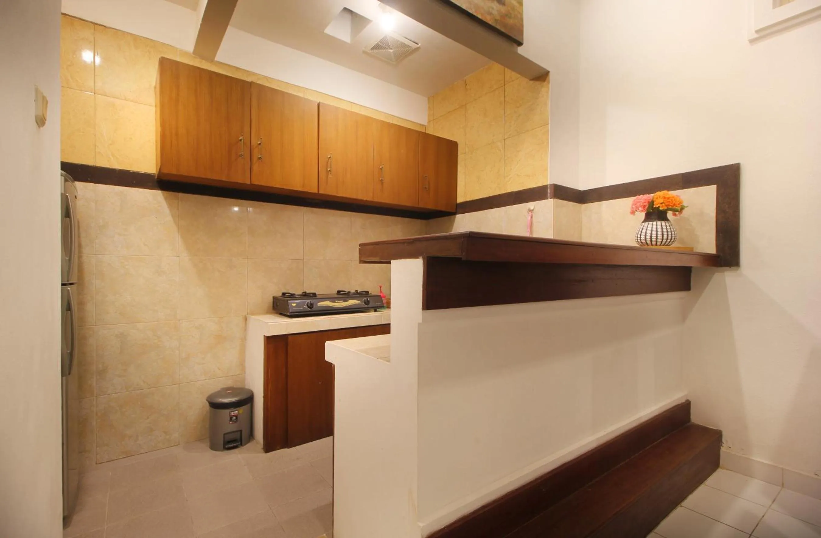 Kitchen or kitchenette in Hotel Jati Sanur