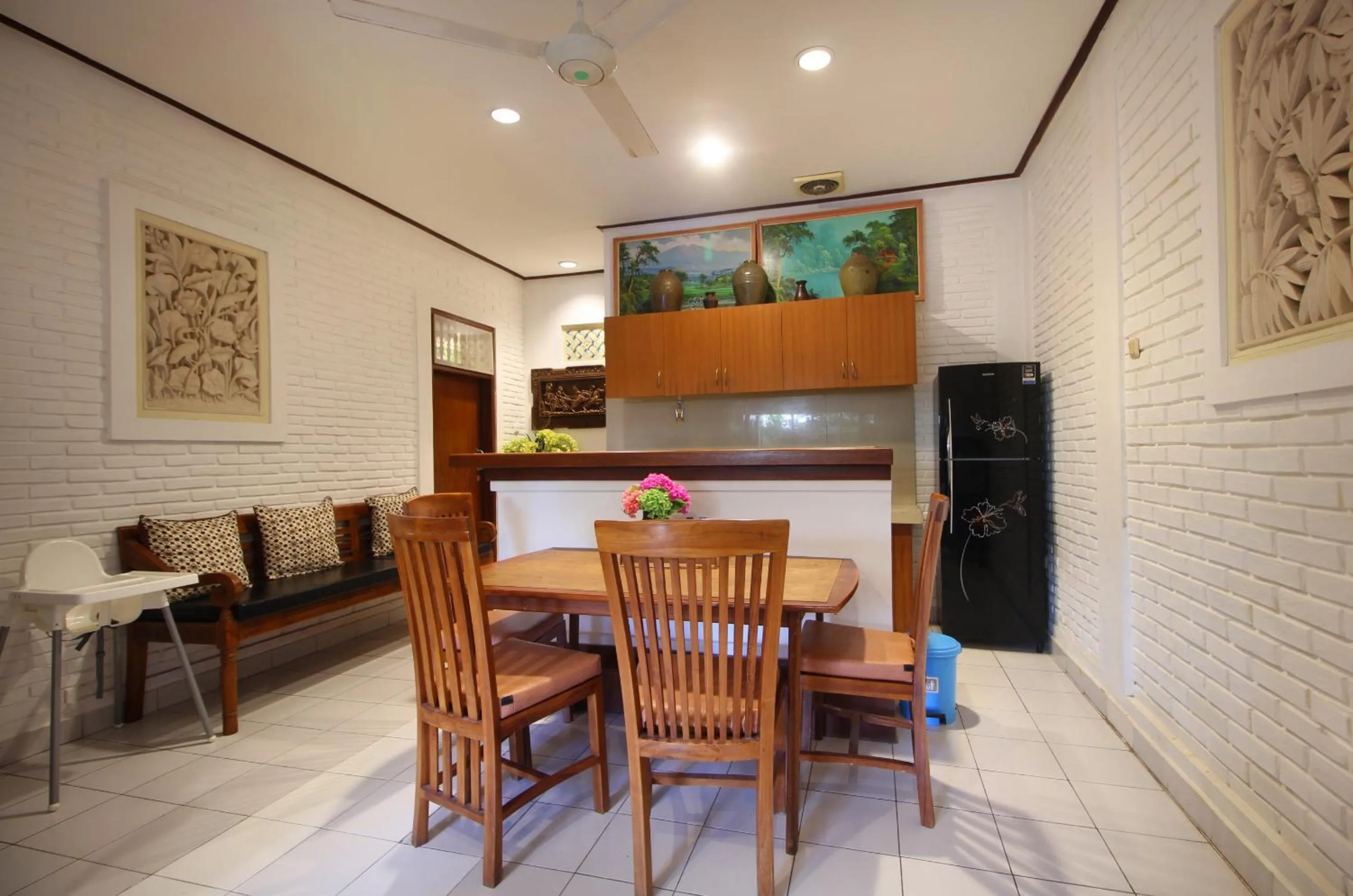 Dining area in Hotel Jati Sanur