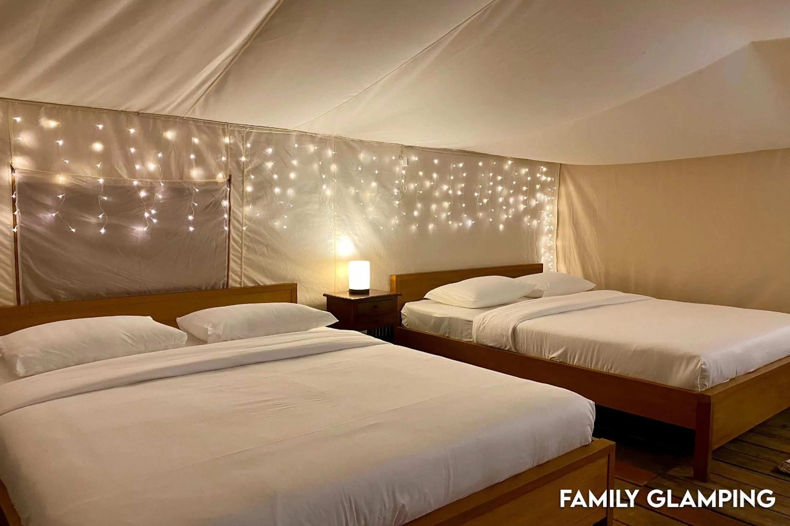 Bed in Alinson Sunset Hill