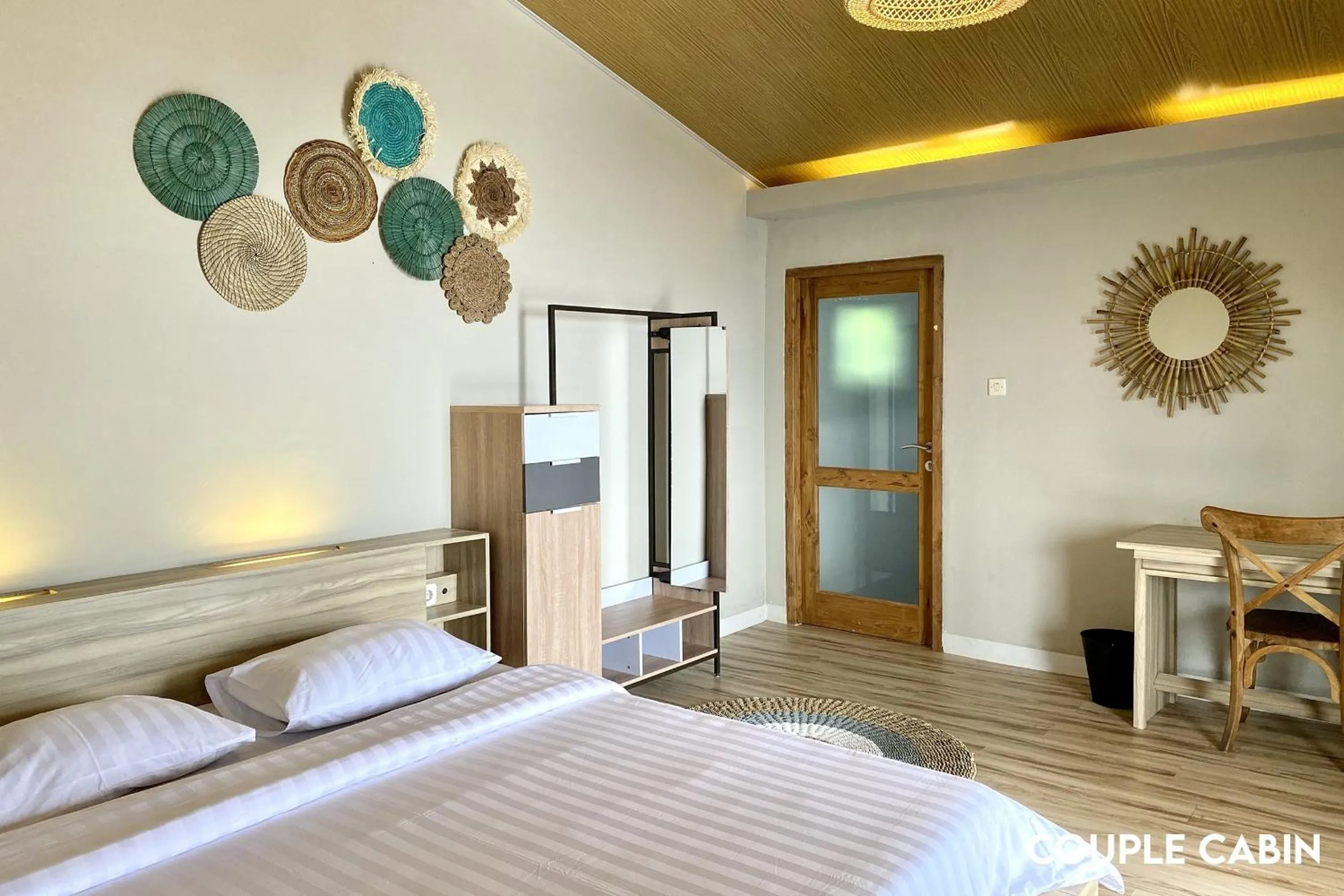 Bedroom, Bed in Alinson Sunset Hill