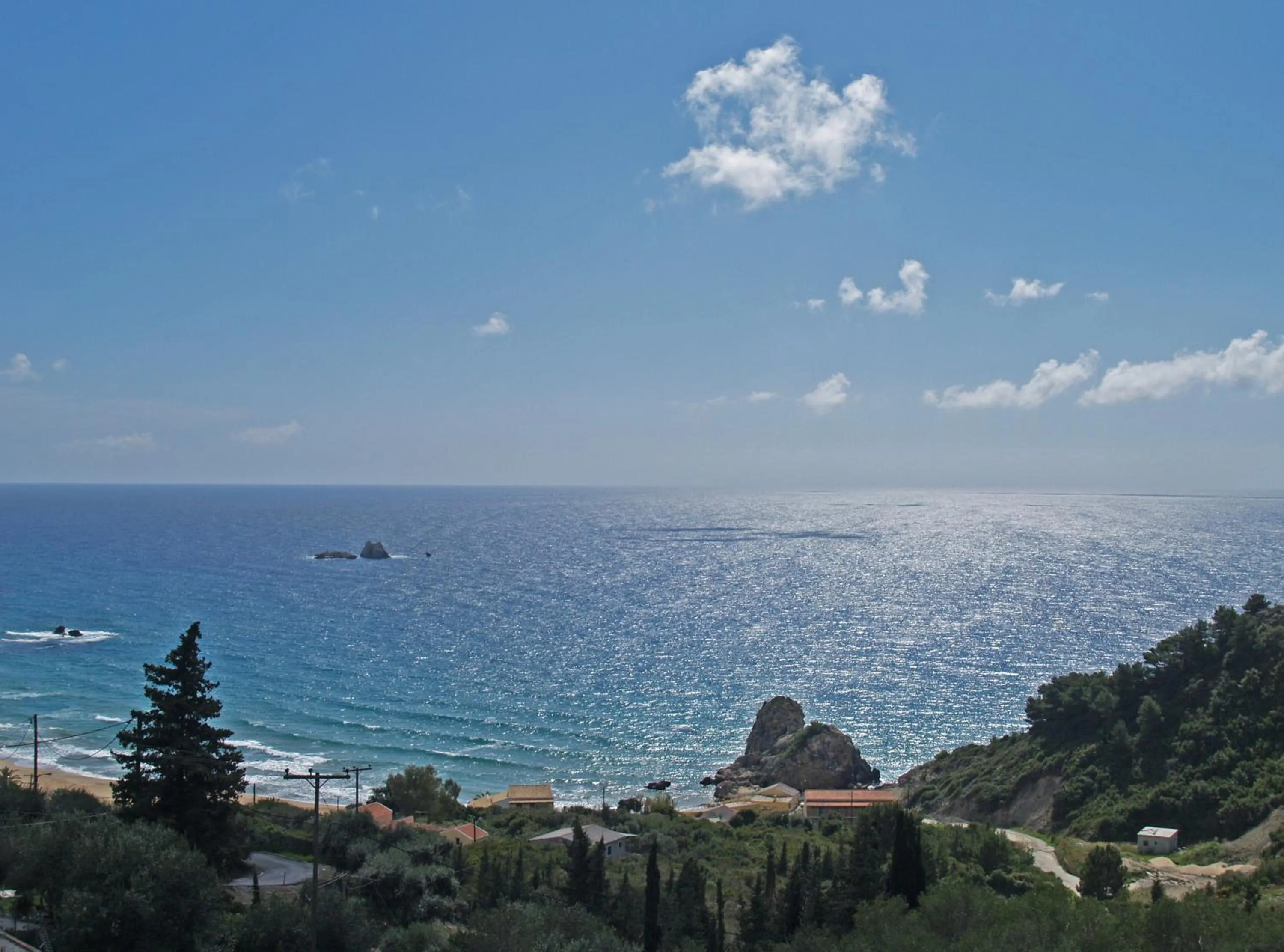 Family friendly Apartments with a Swimming Pool on Pelekas Beach