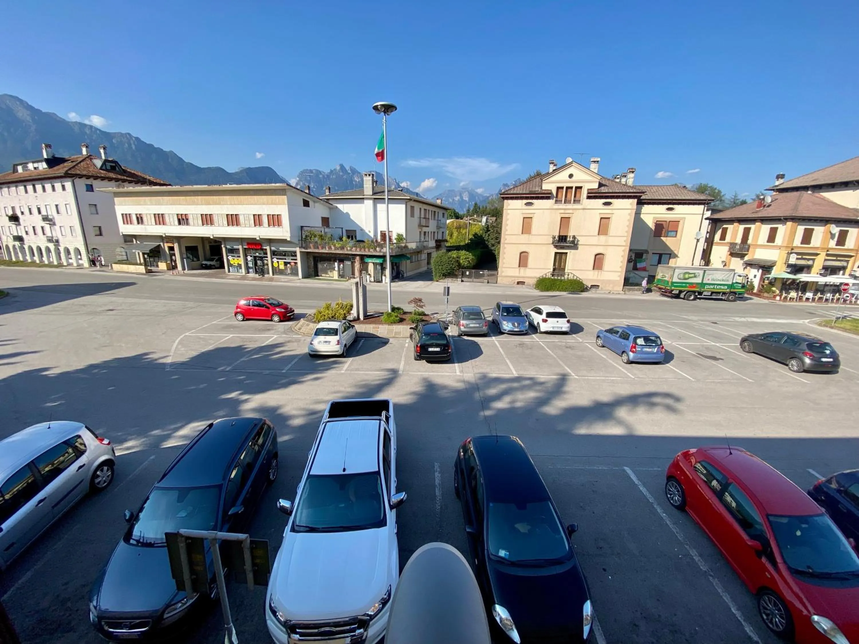 Property building in BRIBANO HOSTEL & bike sharing-workers and tourists hospitality