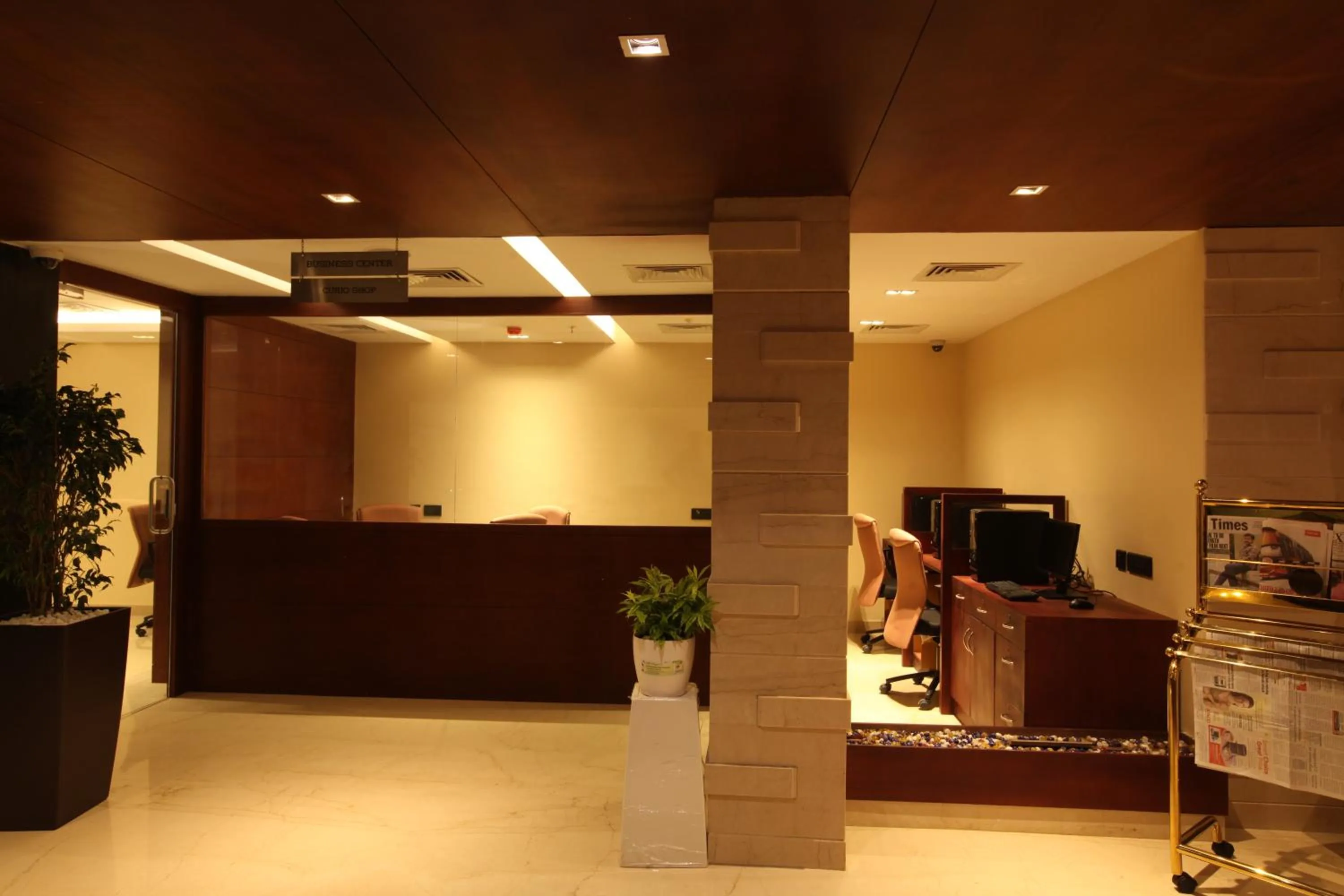 Business facilities in Diana Heights Luxury Hotel