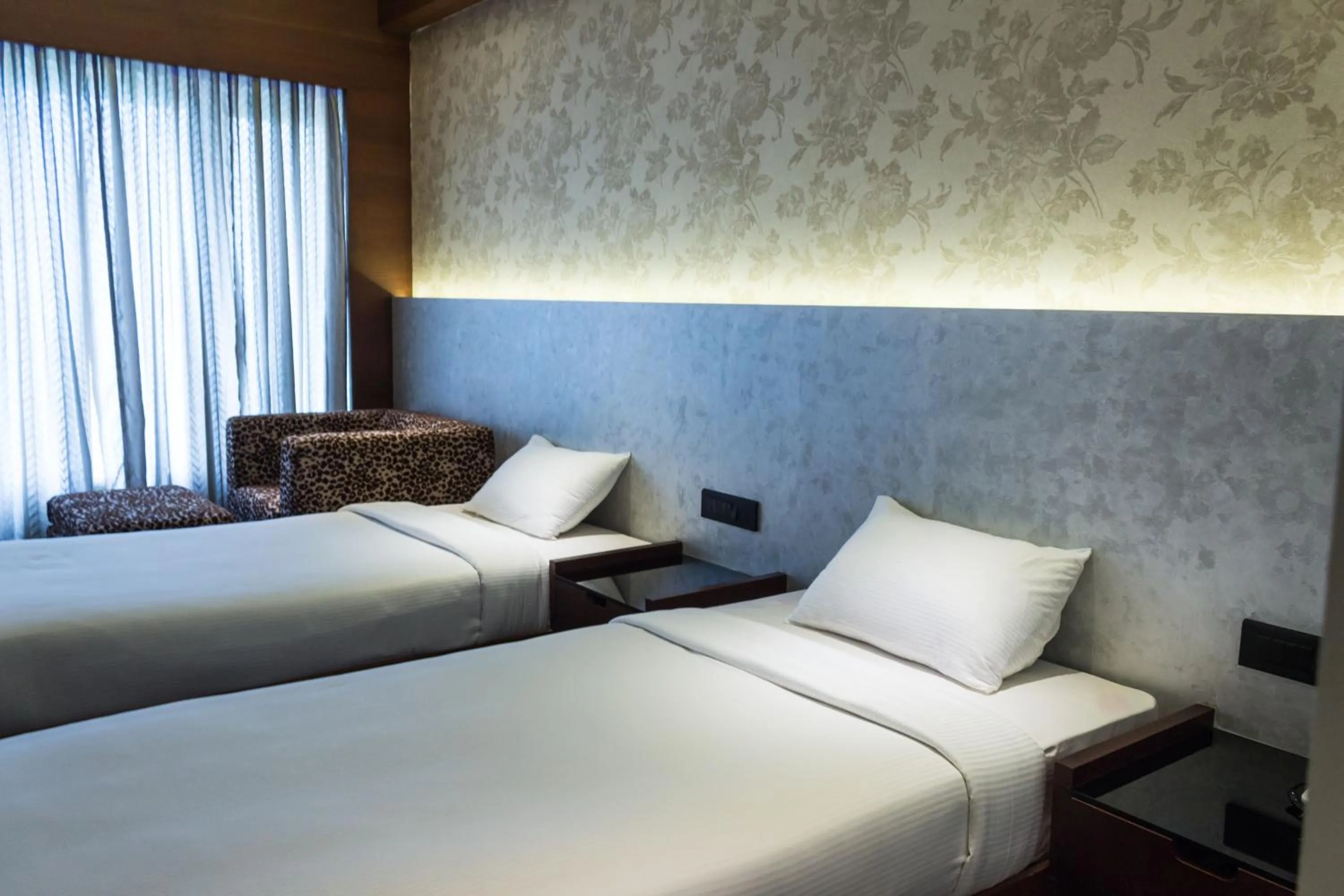 Other, Bed in Diana Heights Luxury Hotel