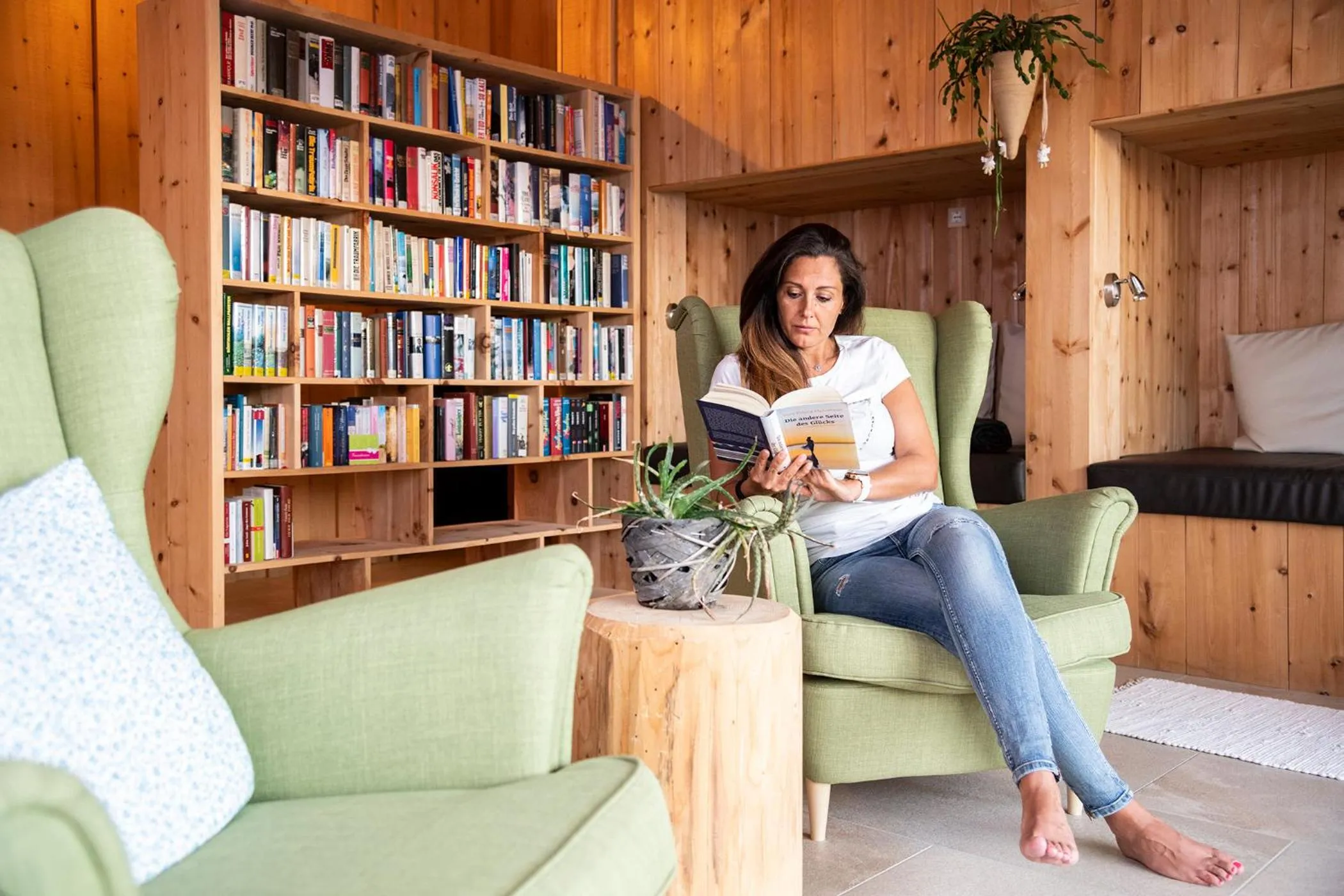 Library in Berghotel Jochgrimm - Your Dolomites Home
