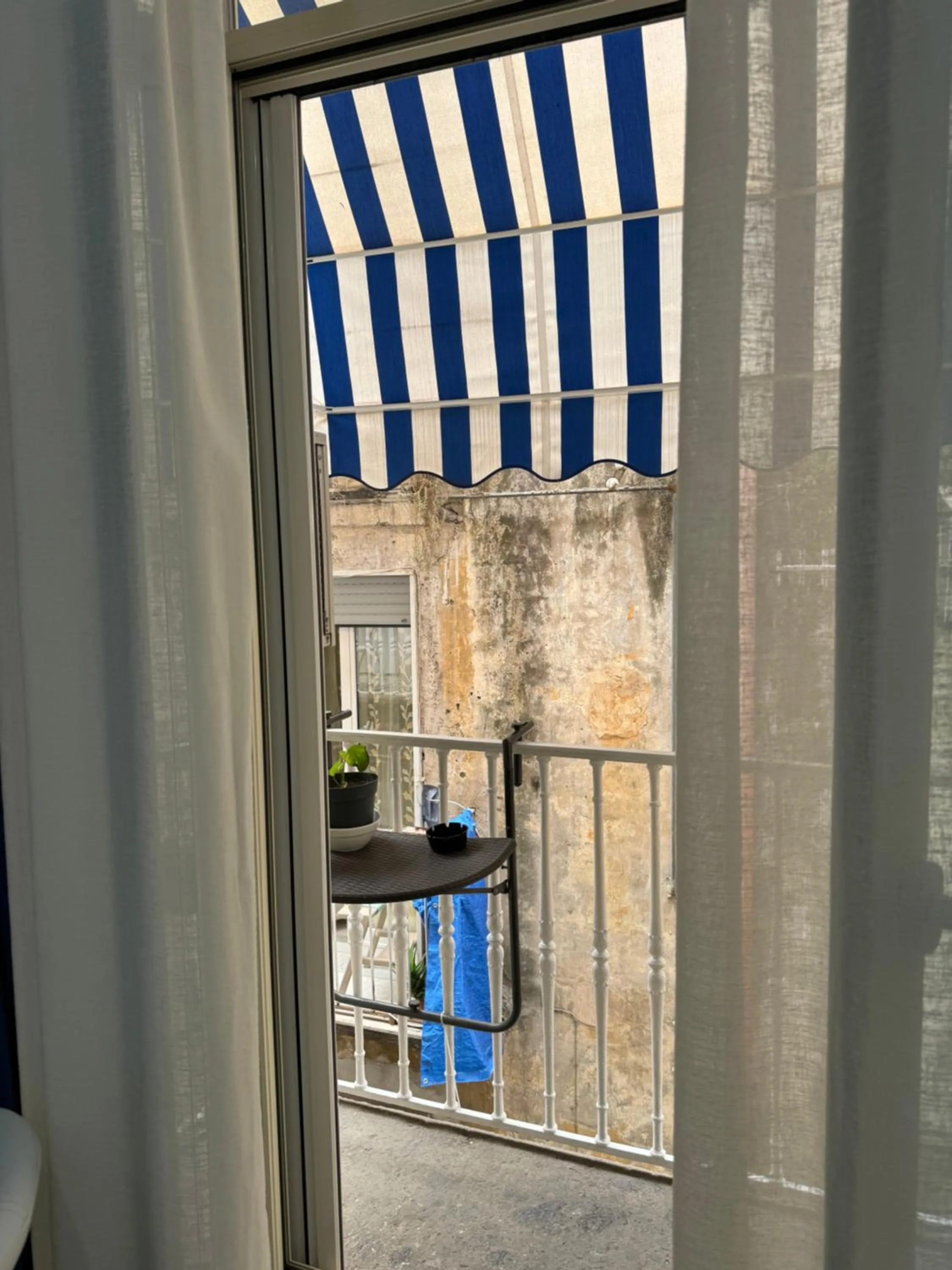 Balcony/Terrace in Napoli Museo bed and breakfast