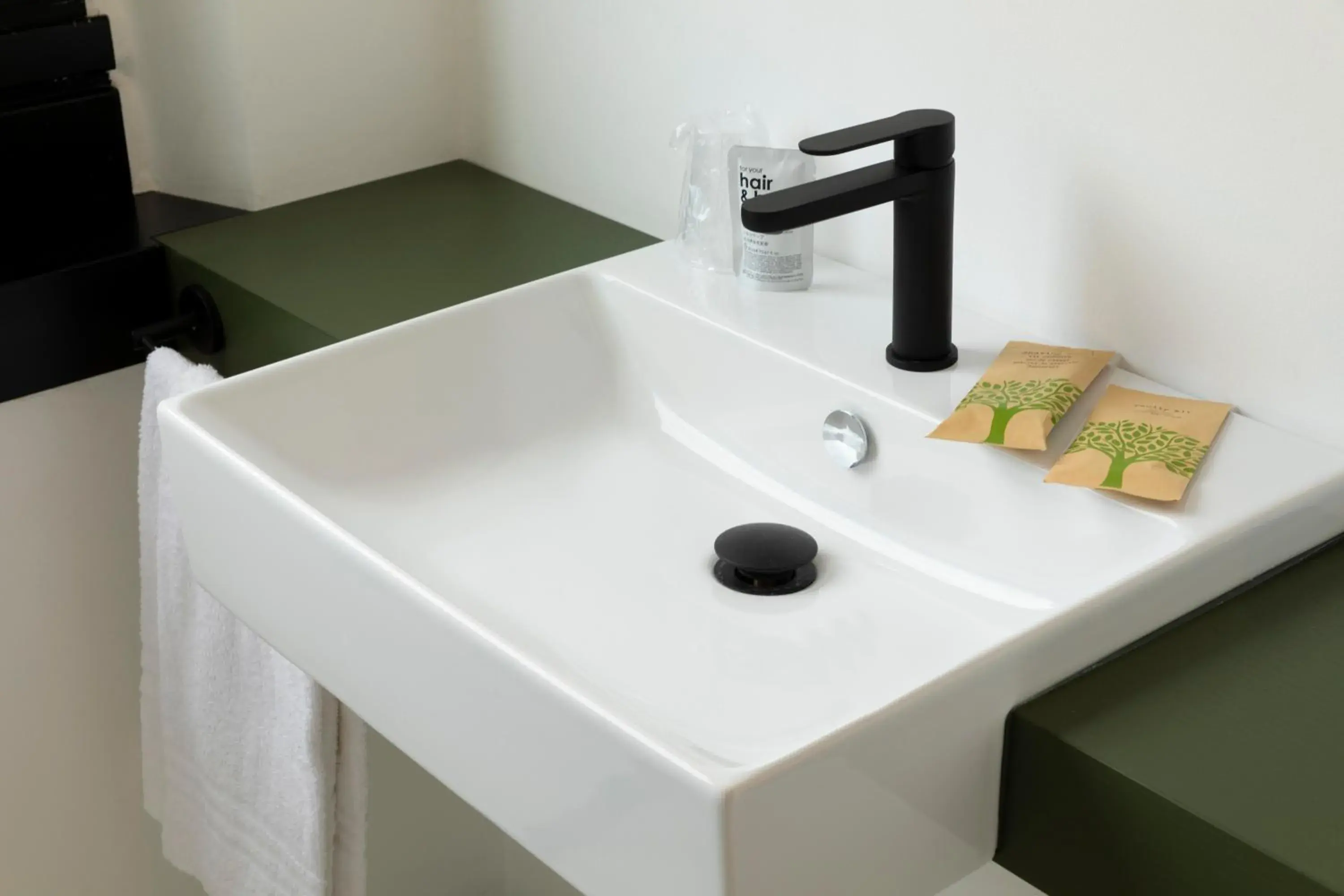 Bathroom in The City Hotel Bathroom in The City Hotel