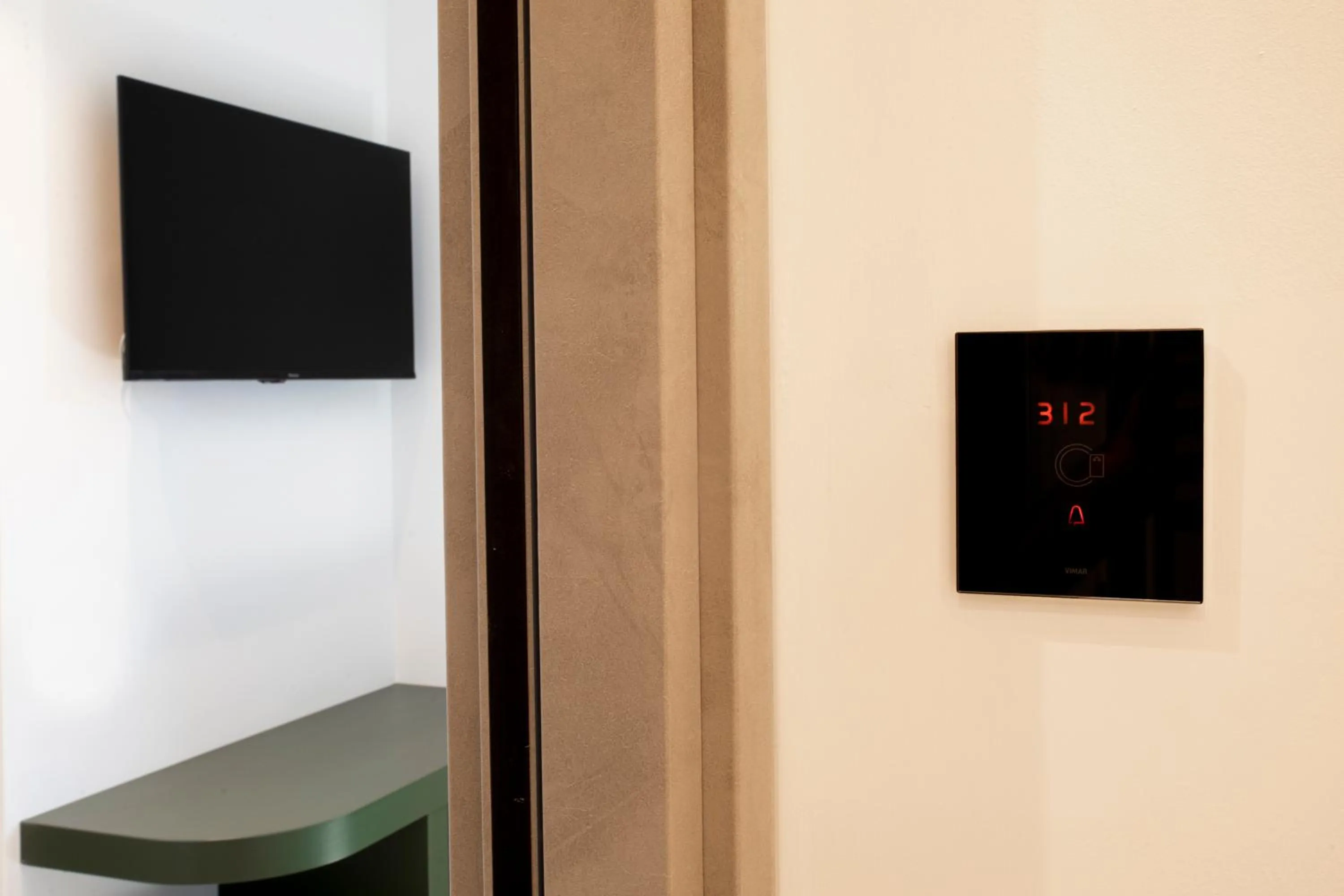 Decorative detail in The City Hotel