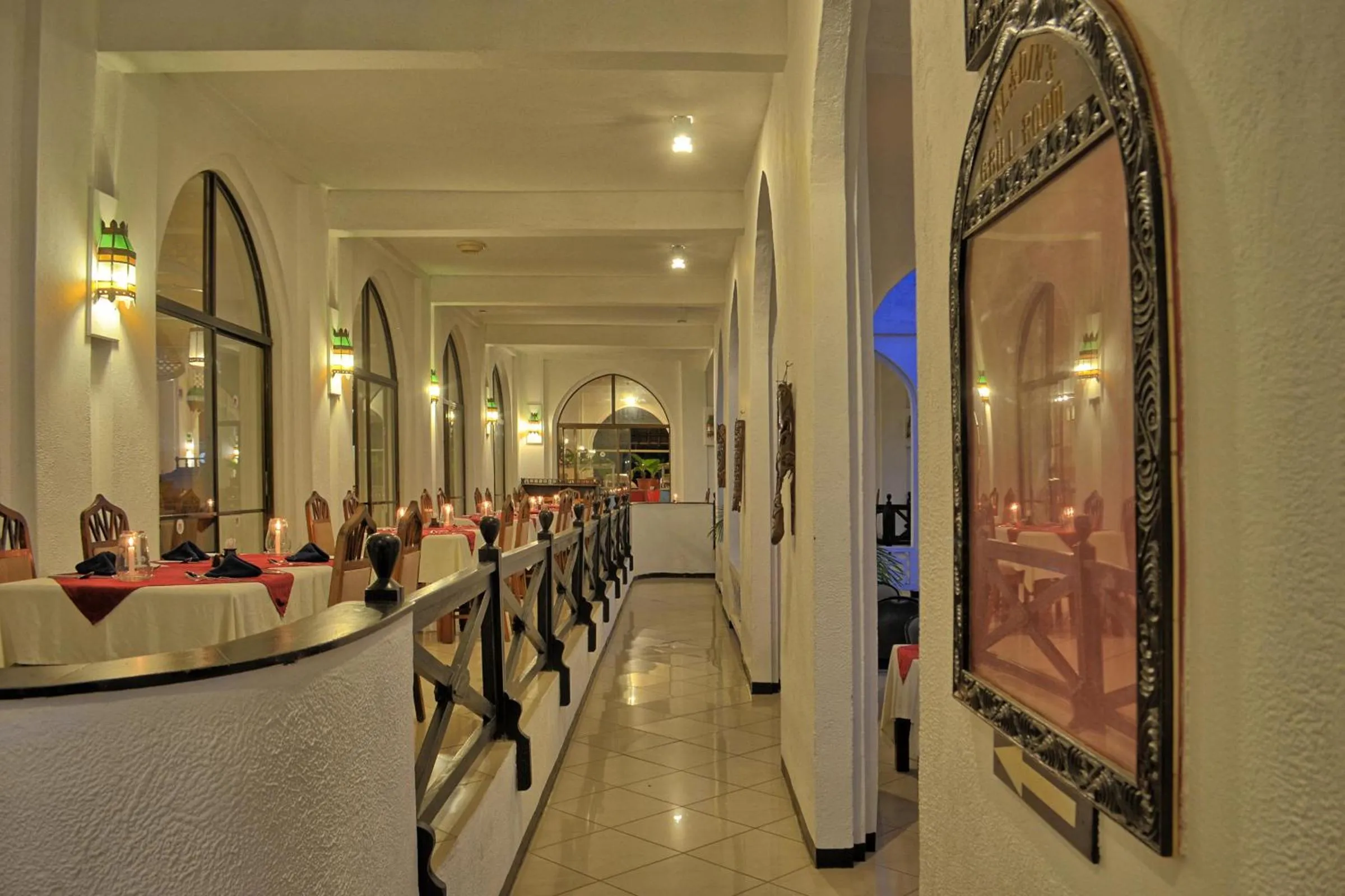 Restaurant/places to eat in Kaskazi Beach Resort