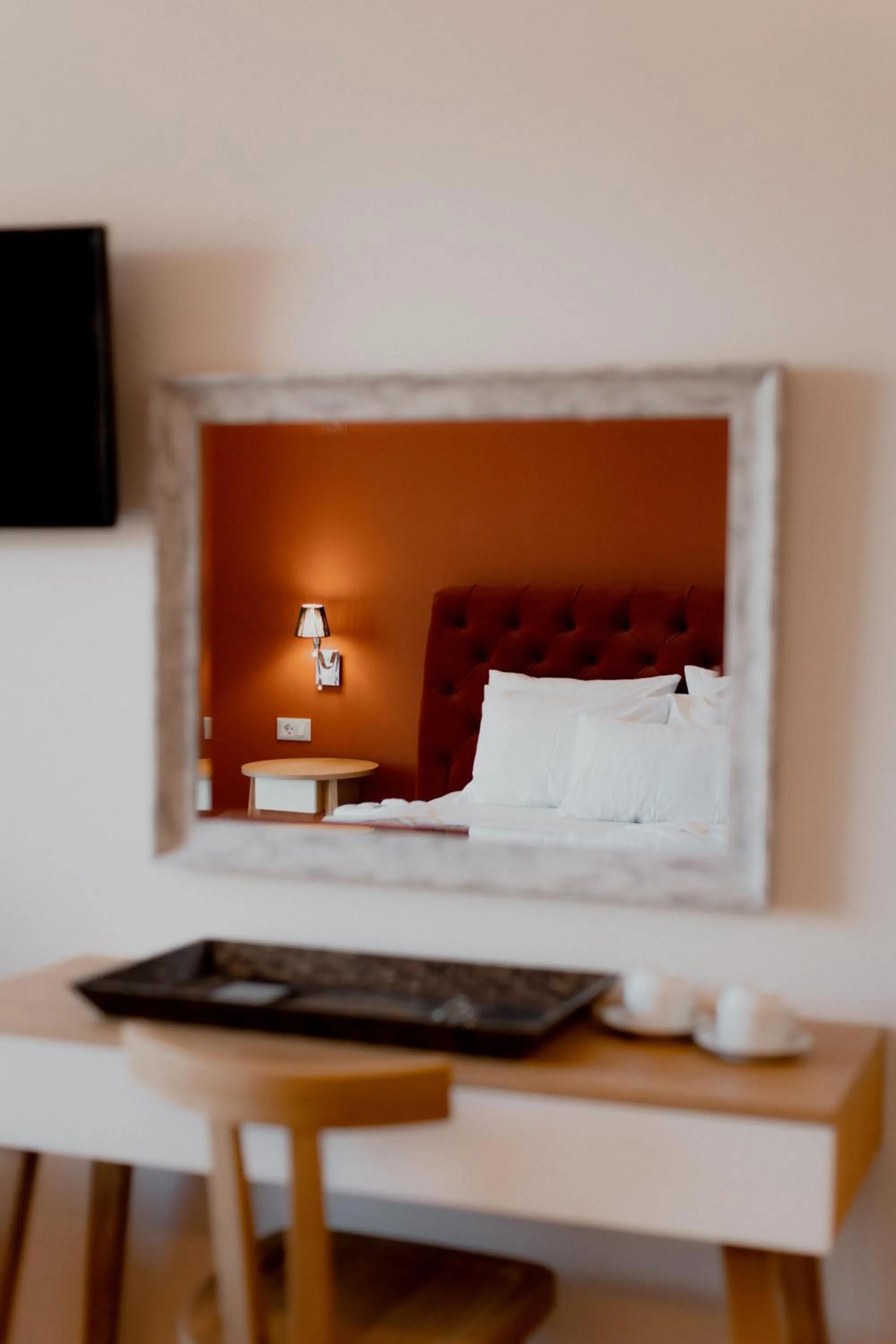 TV and multimedia, Bed in Palacio del Sol Luxury Apartments