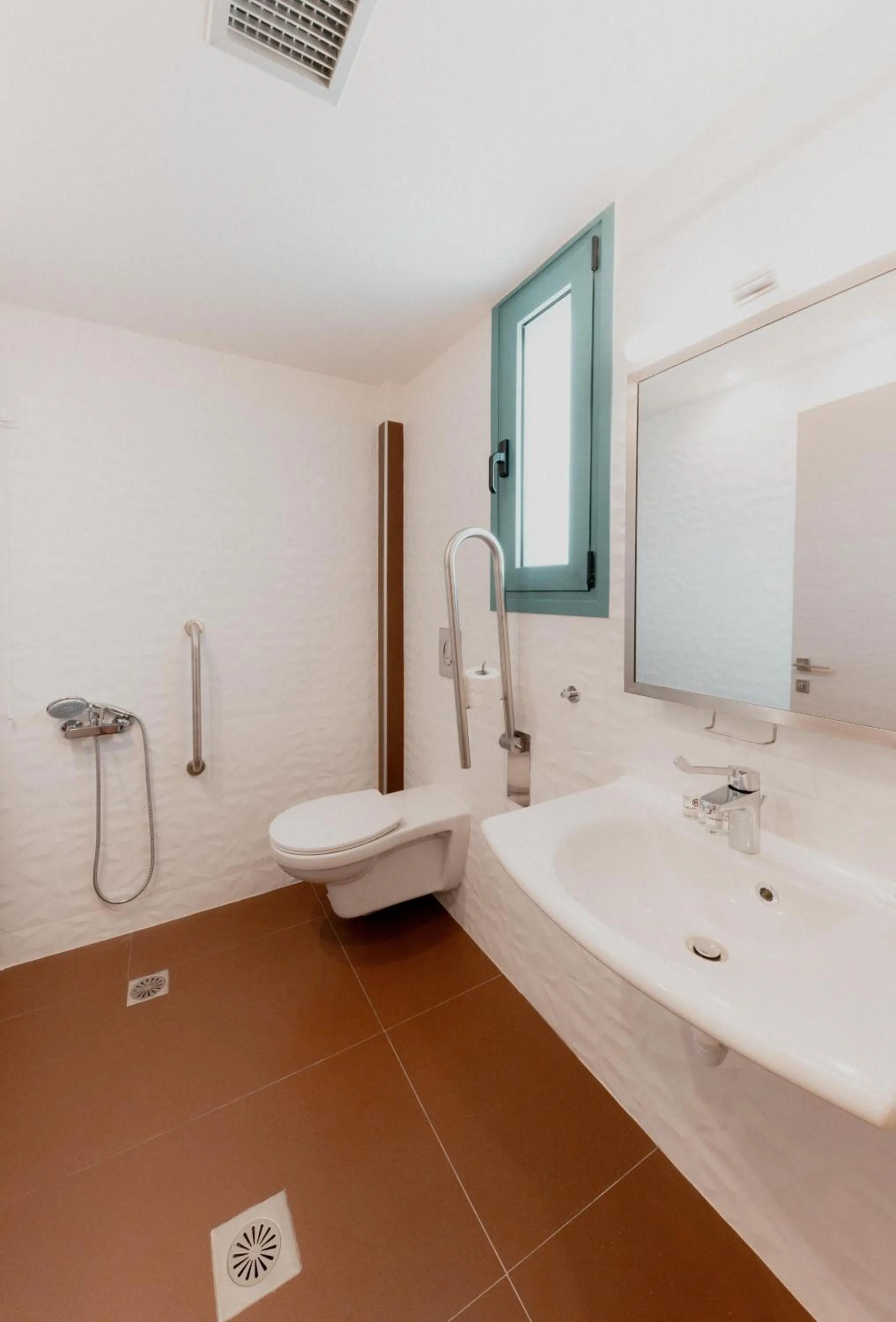 Bathroom in Palacio del Sol Luxury Apartments