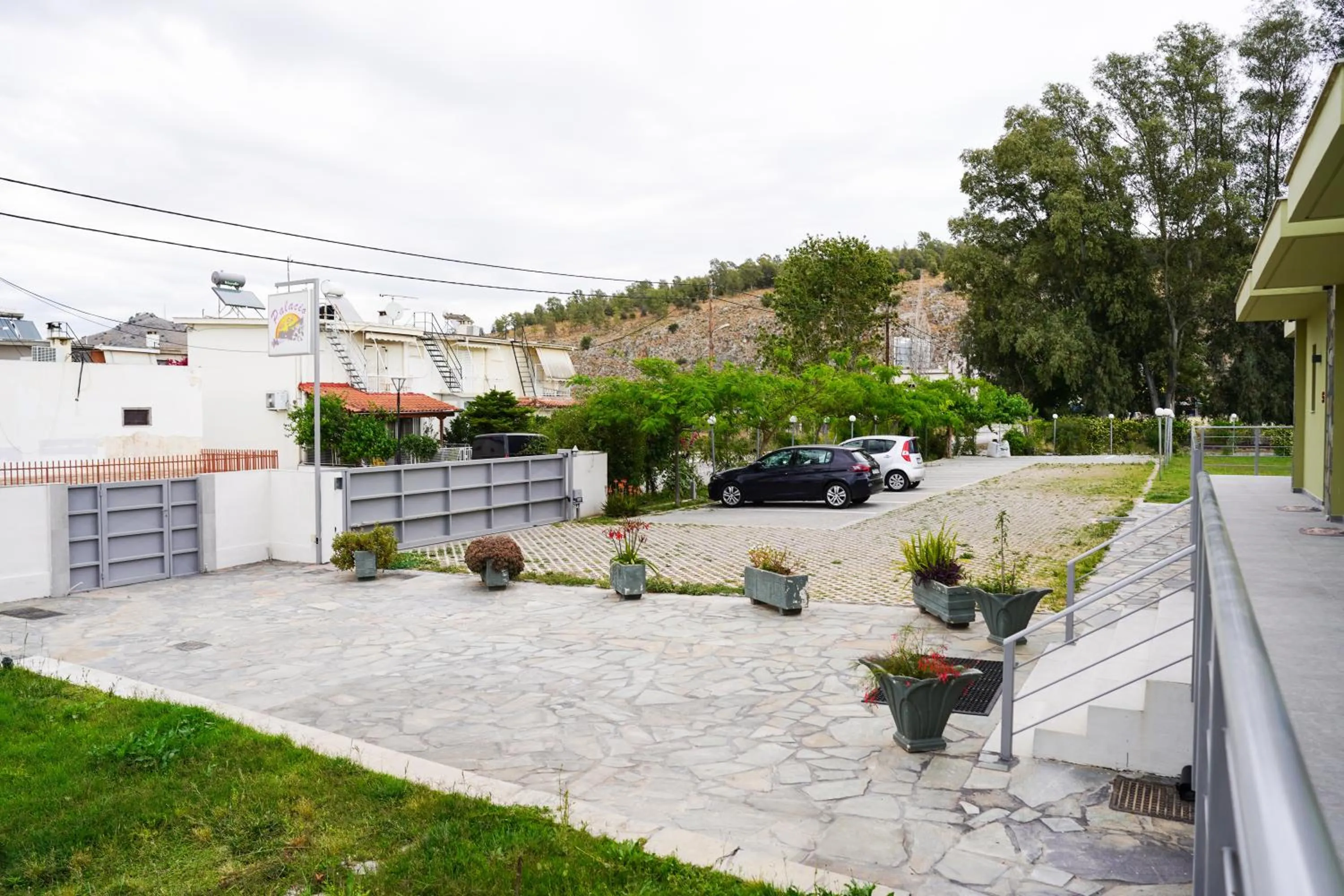 Parking in Palacio del Sol Luxury Apartments