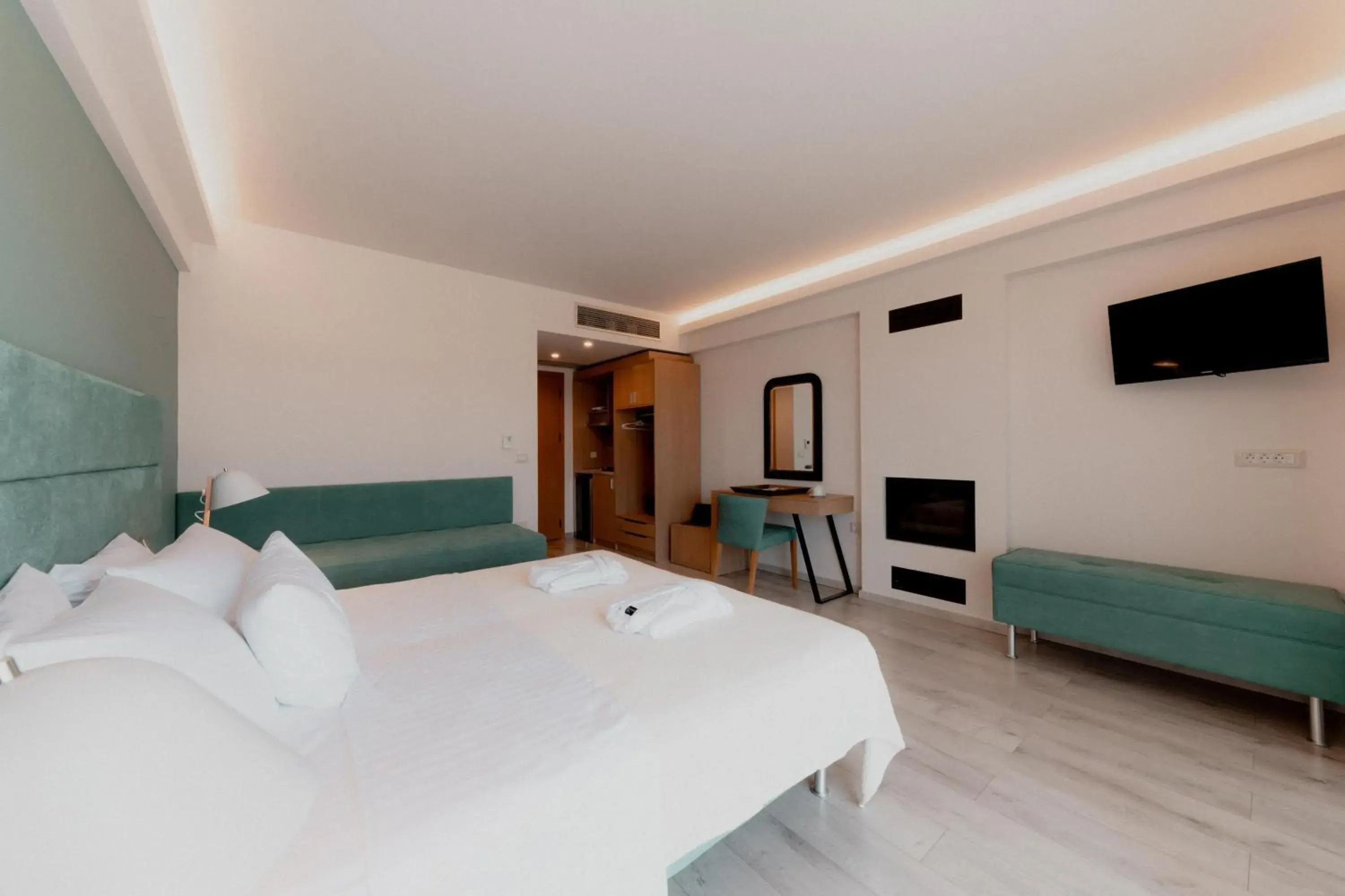 Studio - Disability Access in Palacio del Sol Luxury Apartments Studio - Disability Access in Palacio del Sol Luxury Apartments